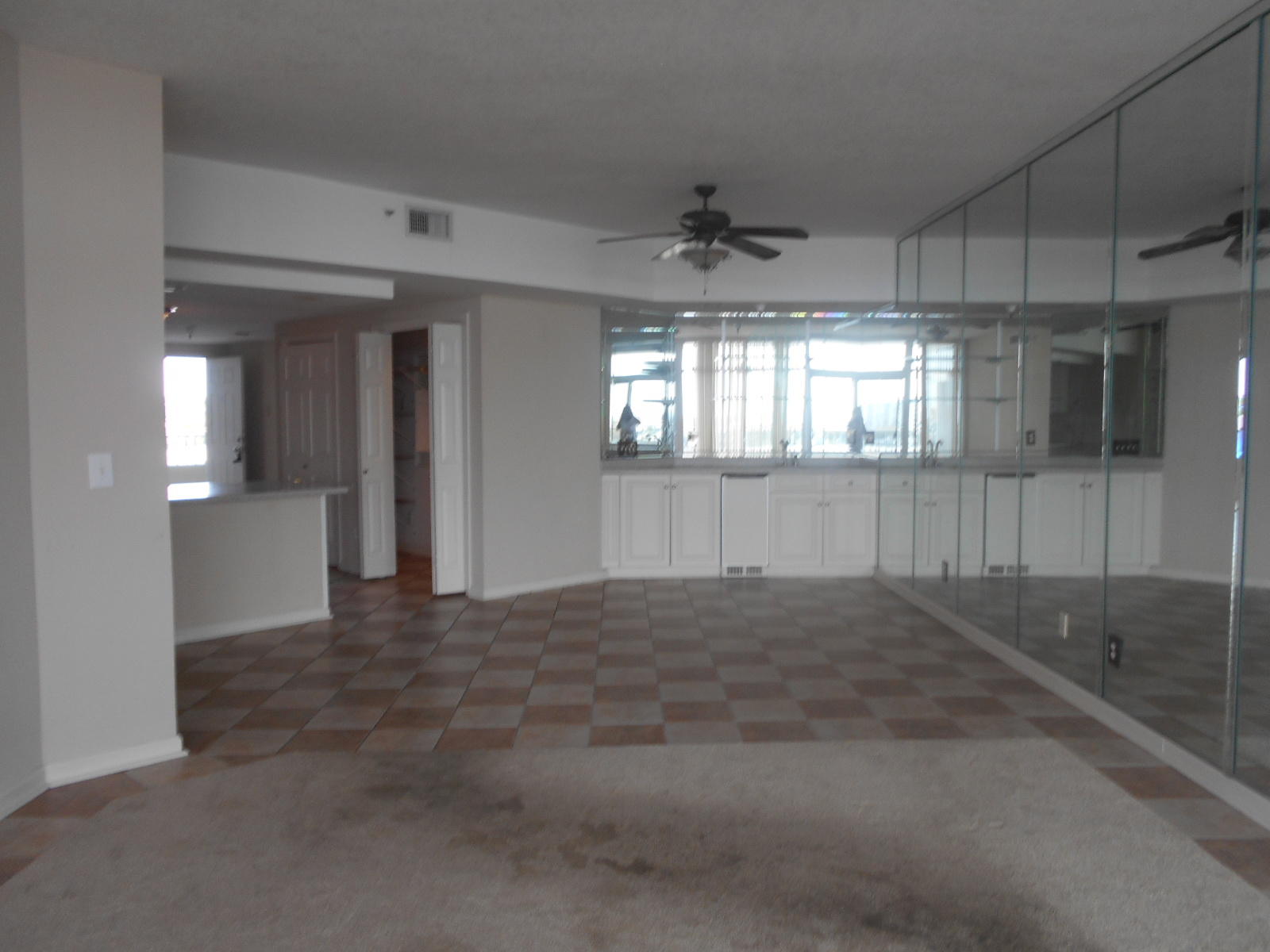 DESTIN YACHT CLUB - Residential