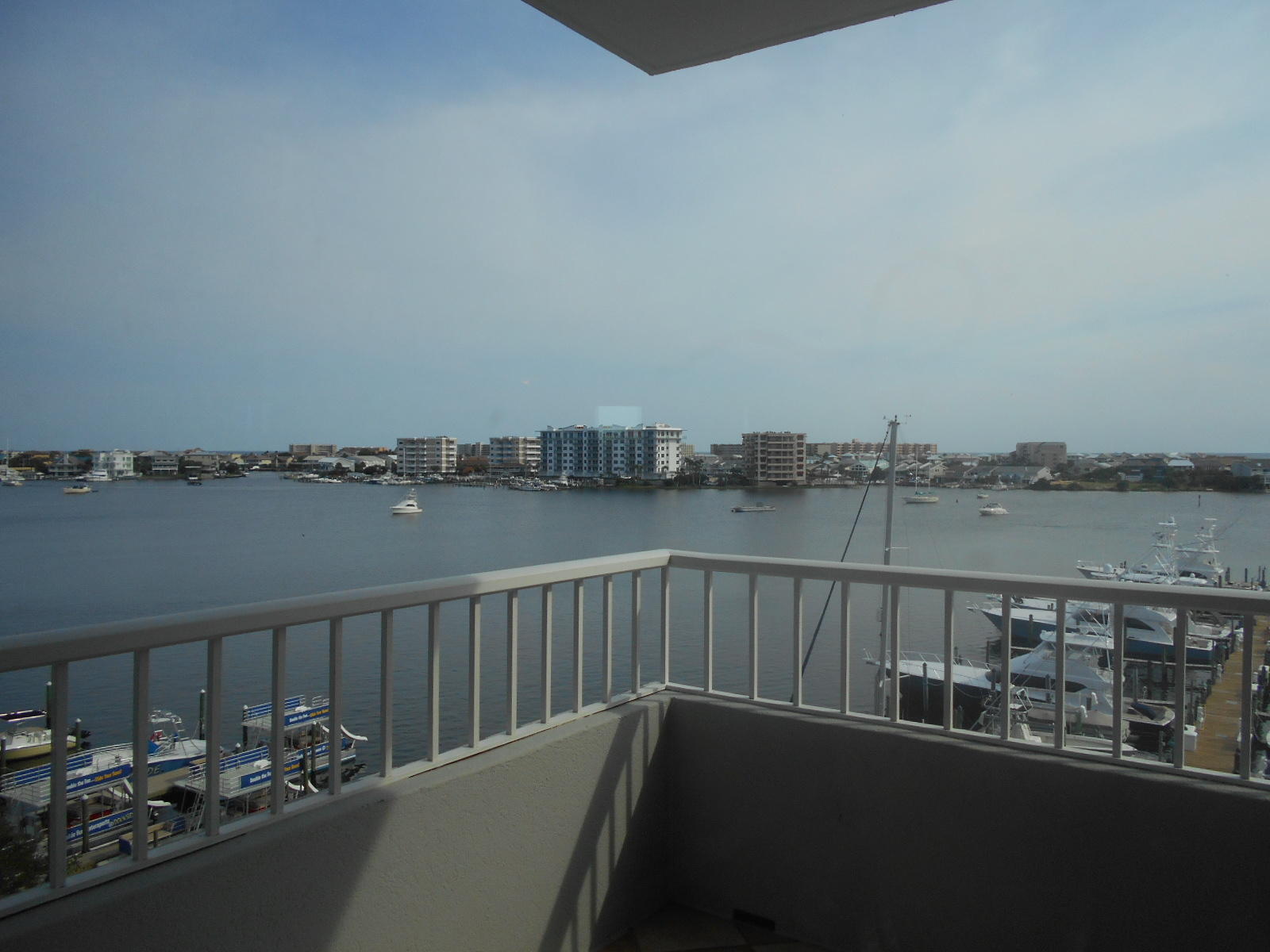 DESTIN YACHT CLUB - Residential