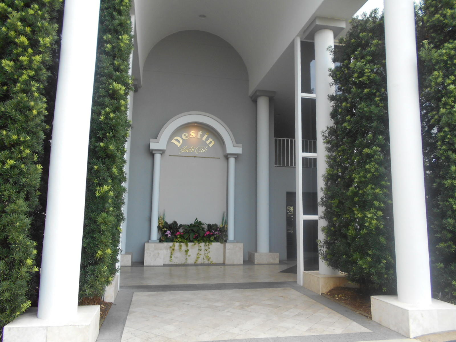 DESTIN YACHT CLUB - Residential