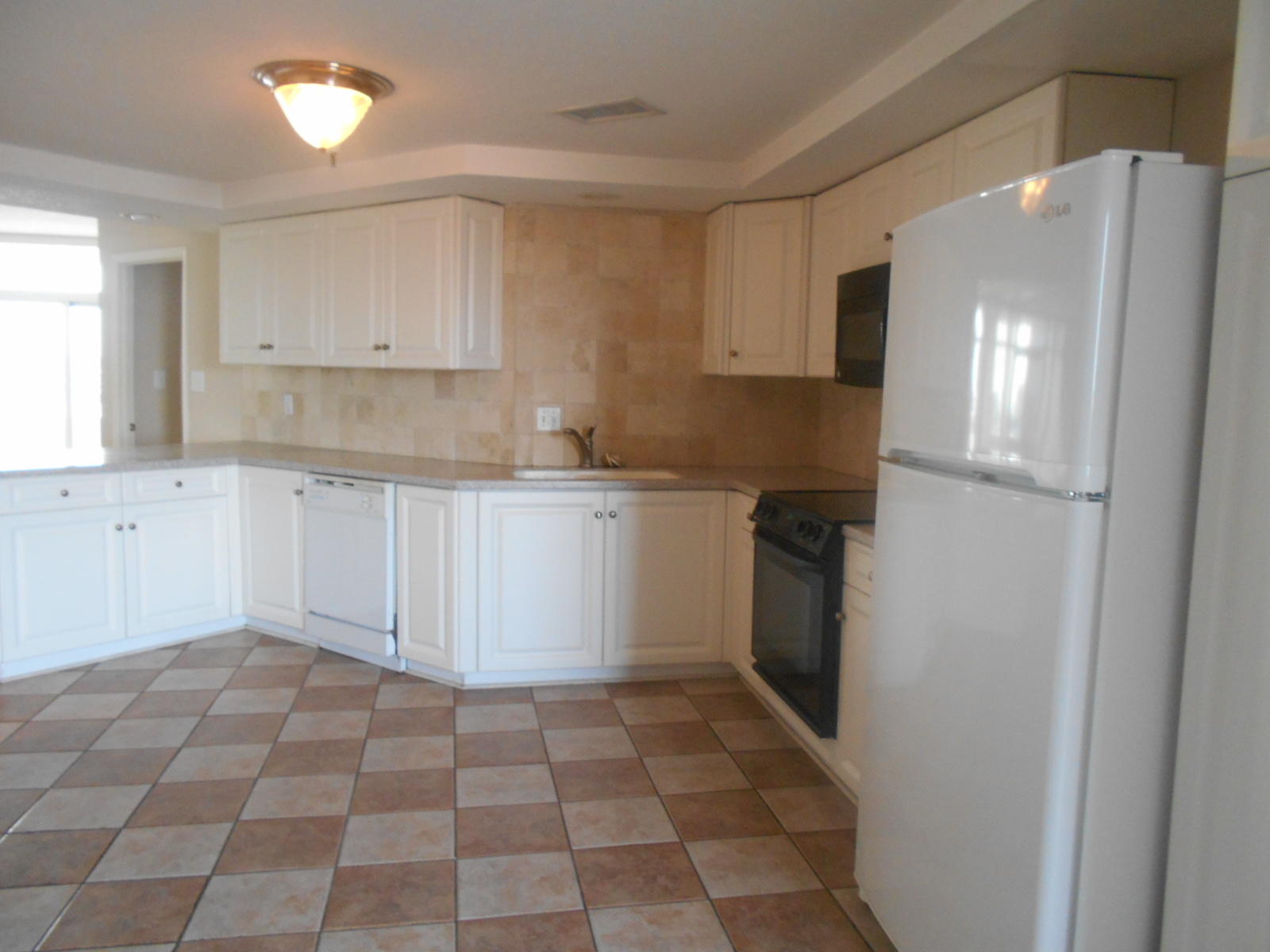 DESTIN YACHT CLUB - Residential