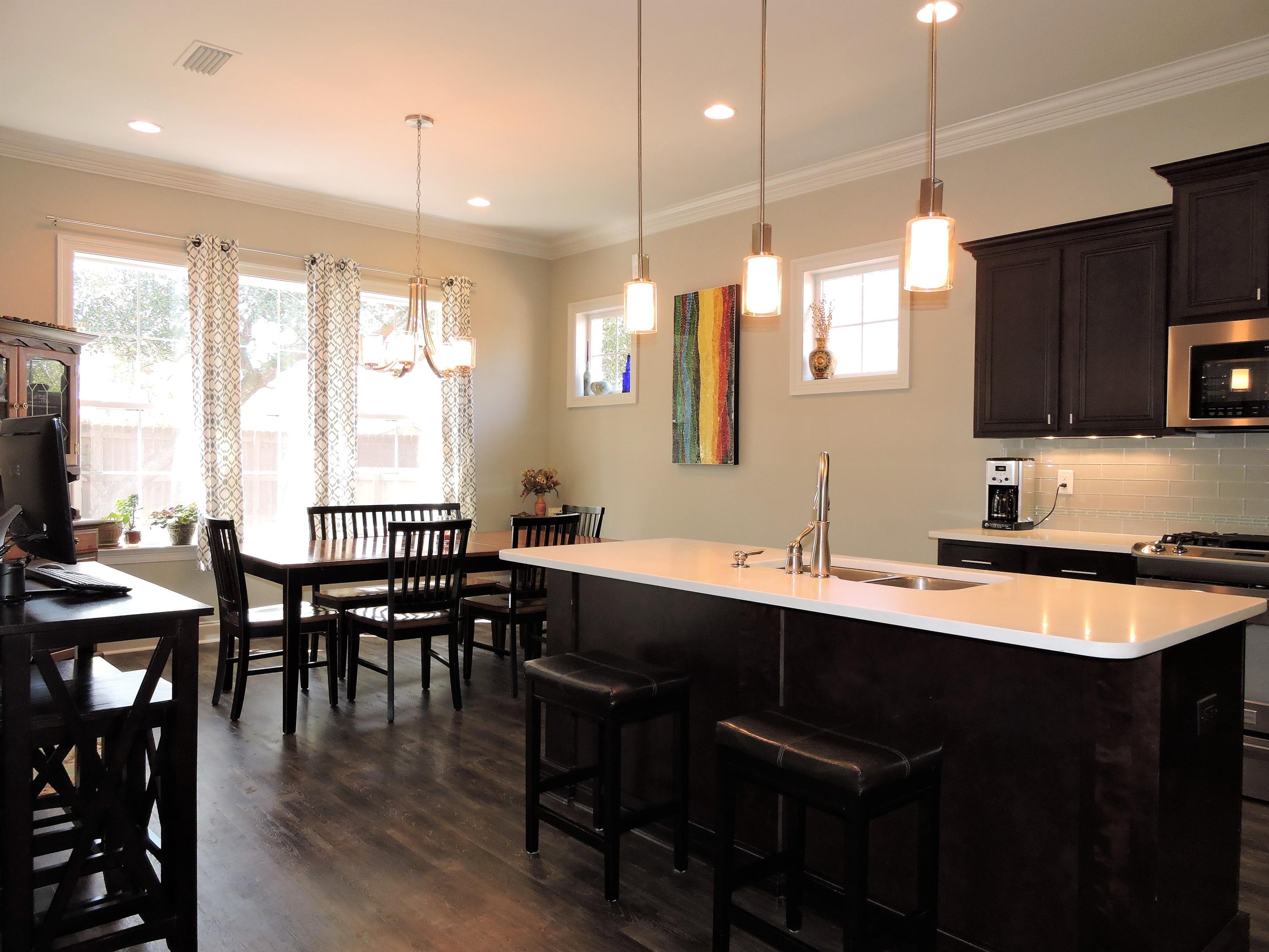 THE STABLES AT ROCKY BAYOU - Residential