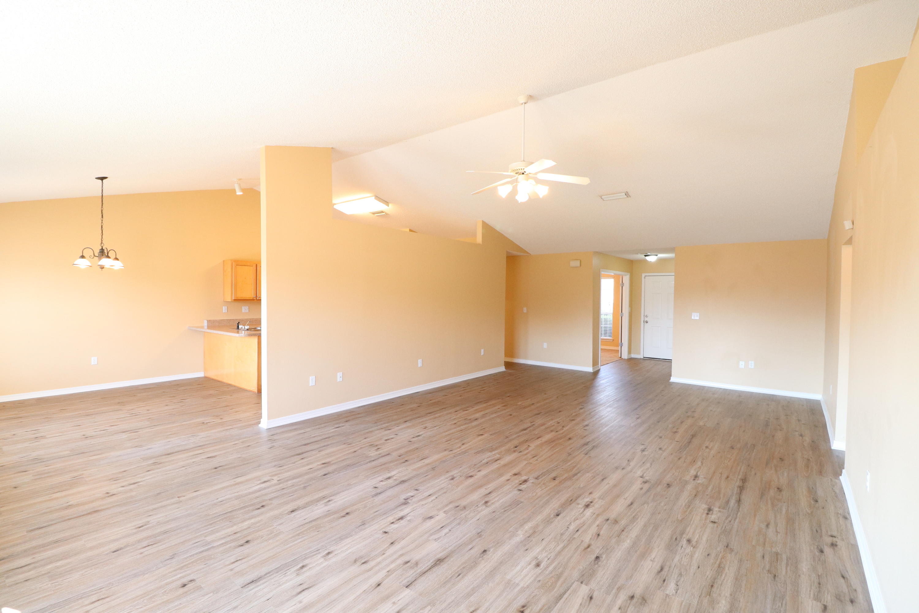 LEE FARM - Residential