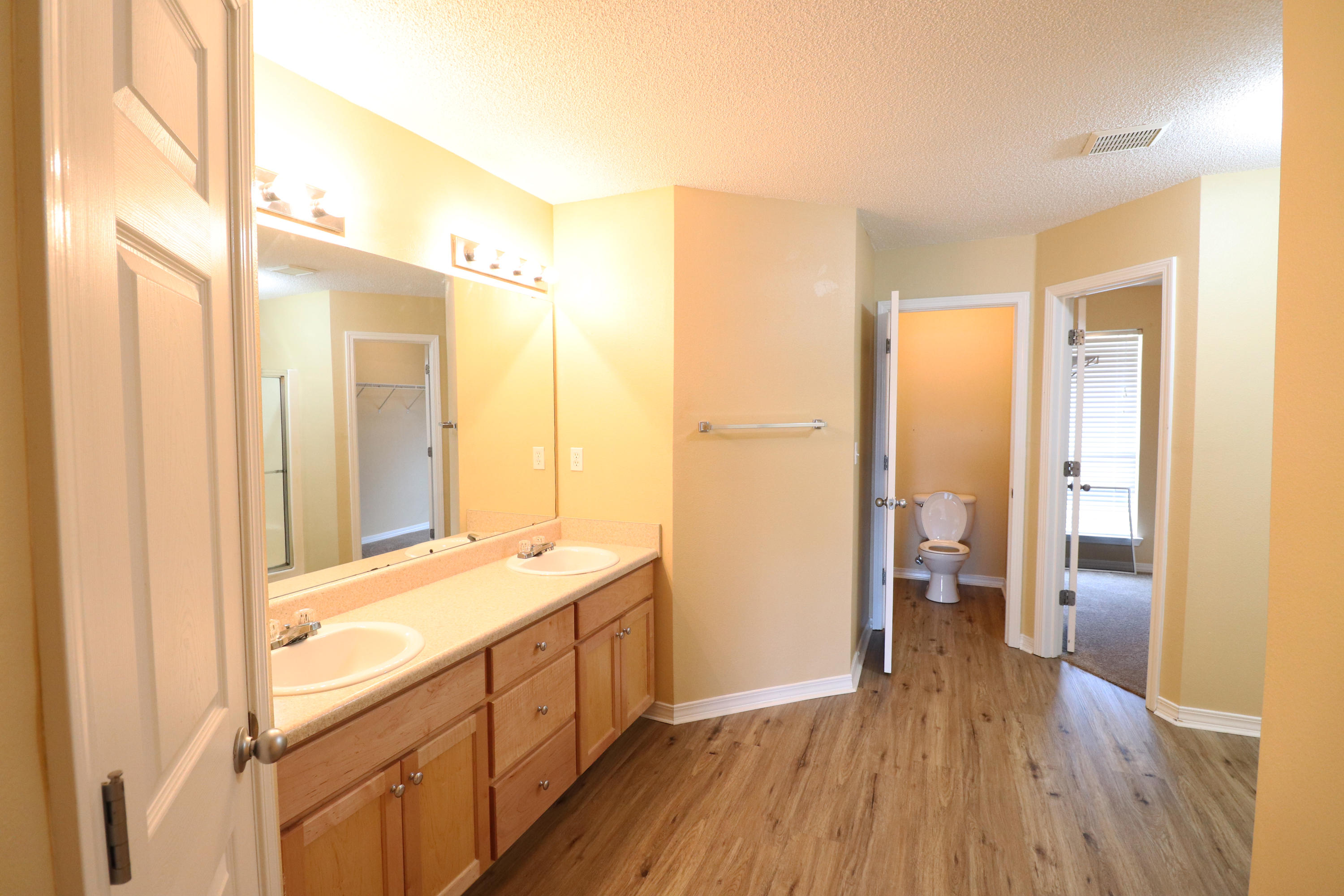 LEE FARM - Residential