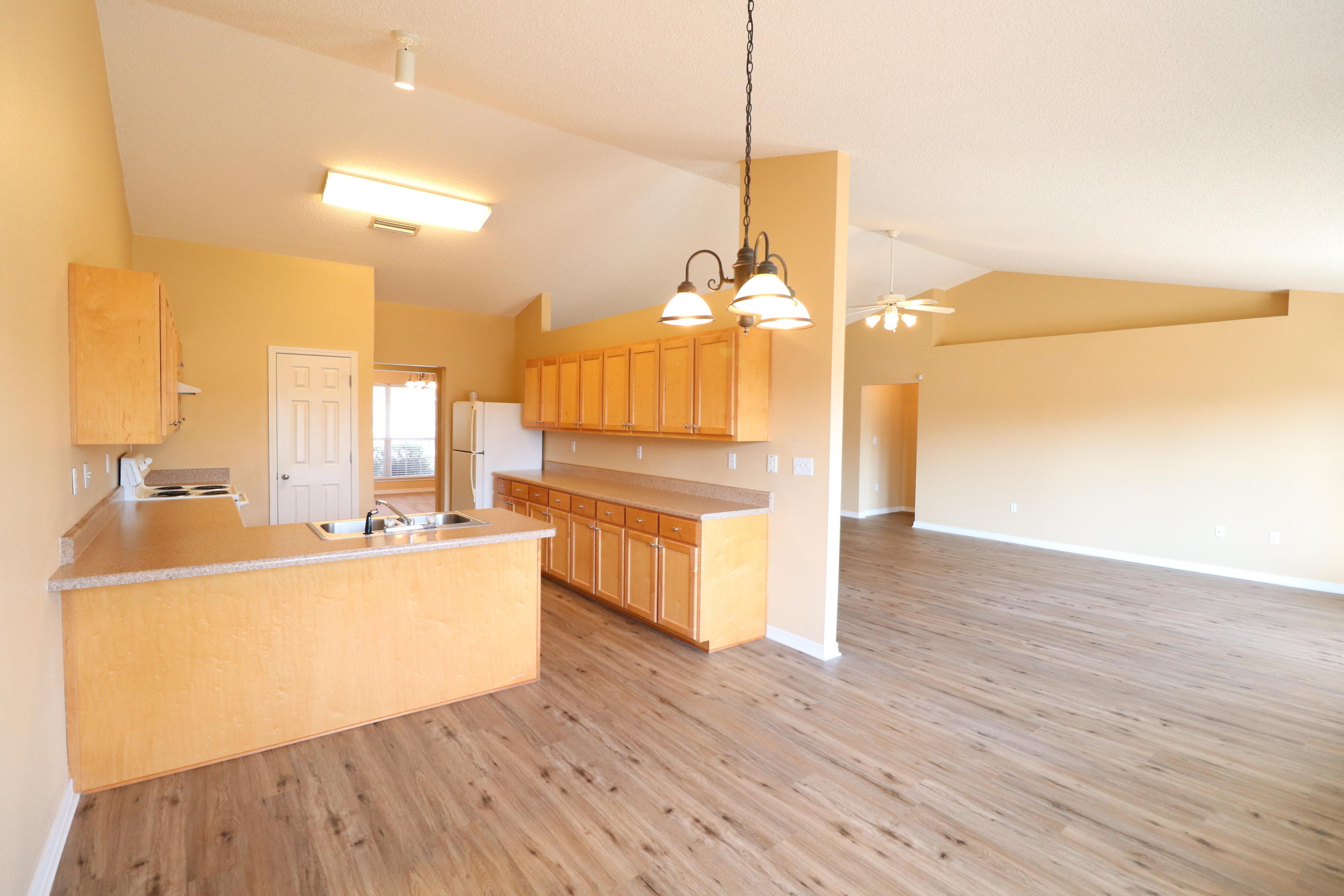 LEE FARM - Residential