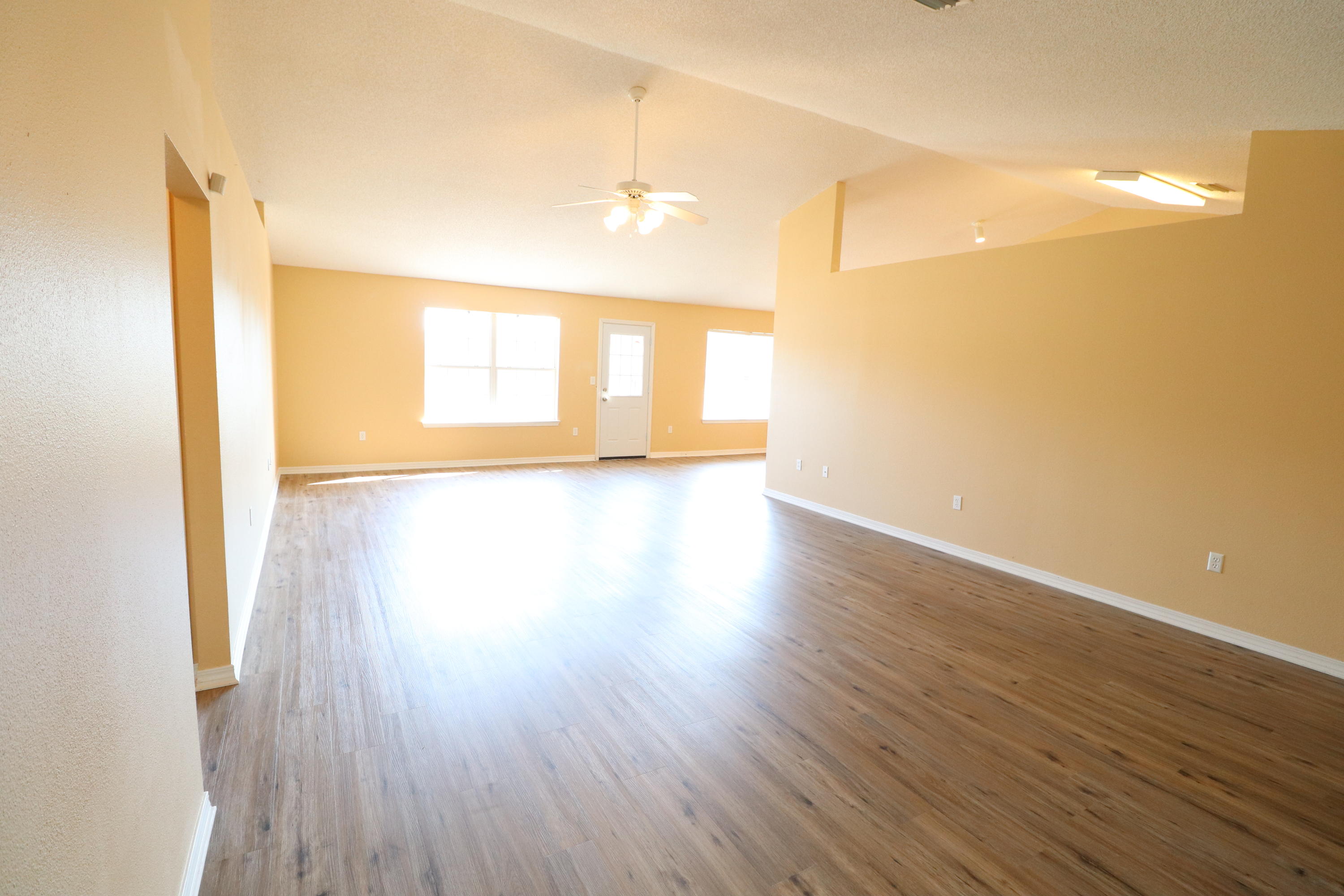 LEE FARM - Residential