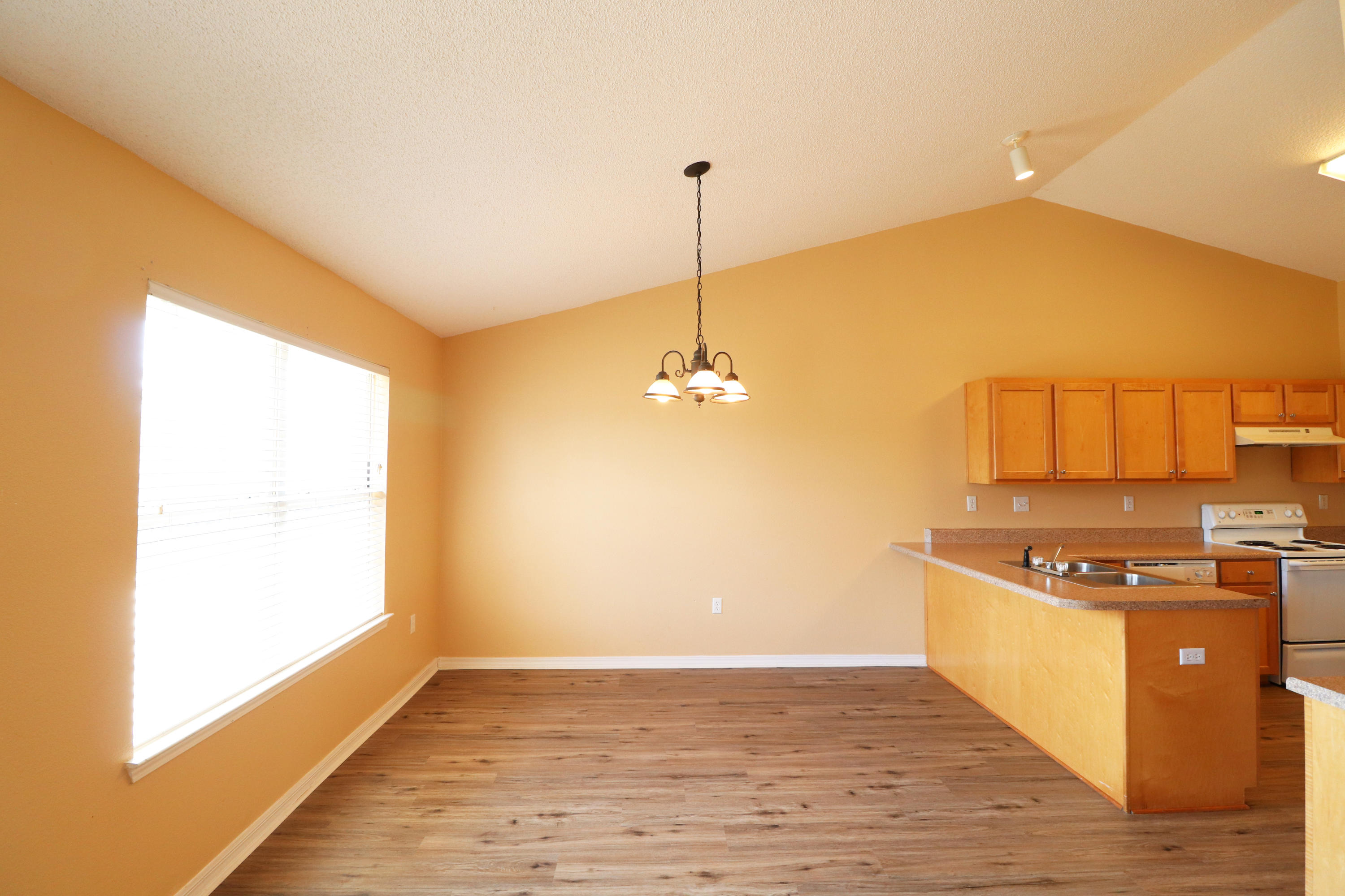 LEE FARM - Residential