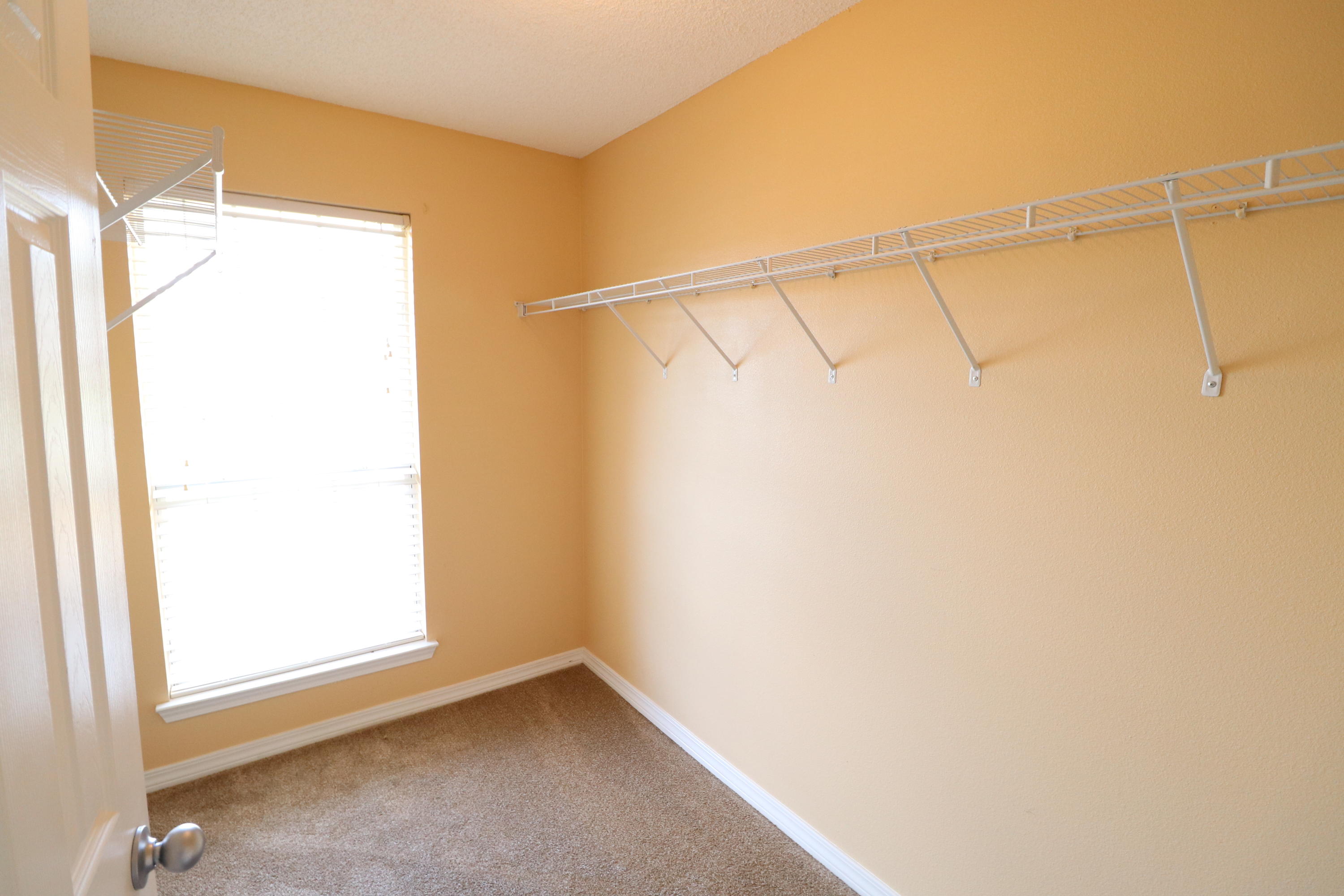 LEE FARM - Residential