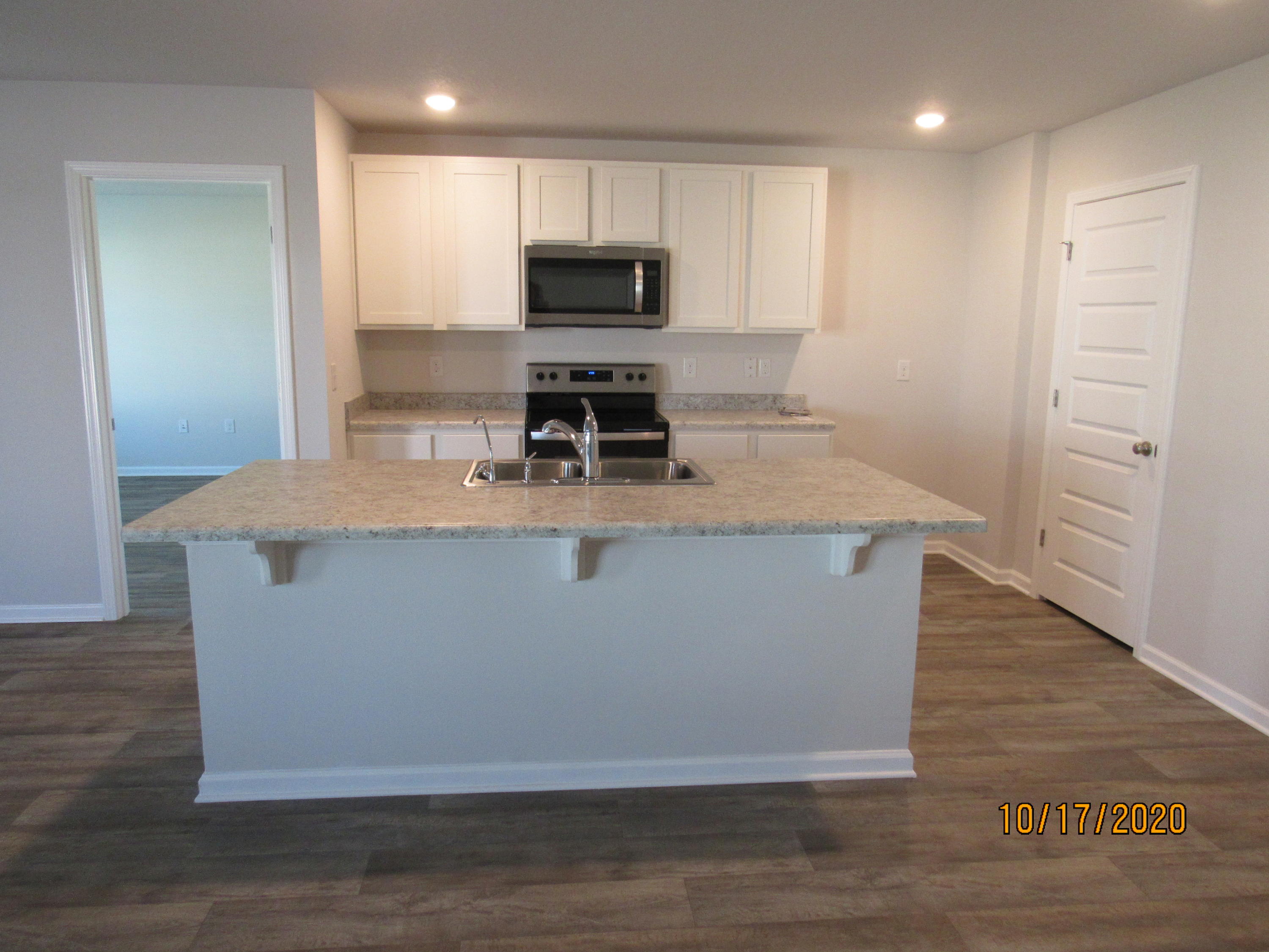 HAMMOCK BAY - Residential Lease