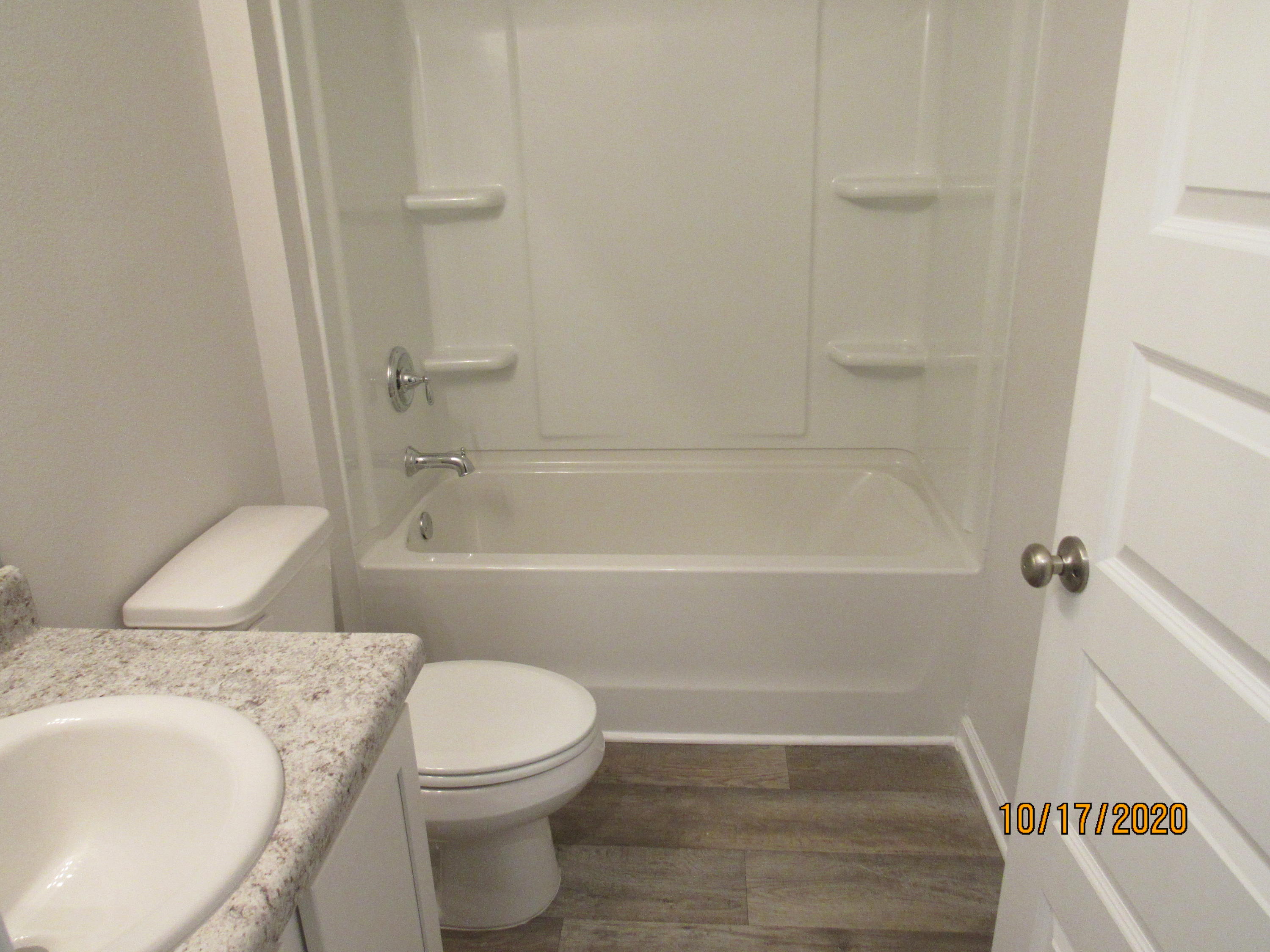 HAMMOCK BAY - Residential Lease