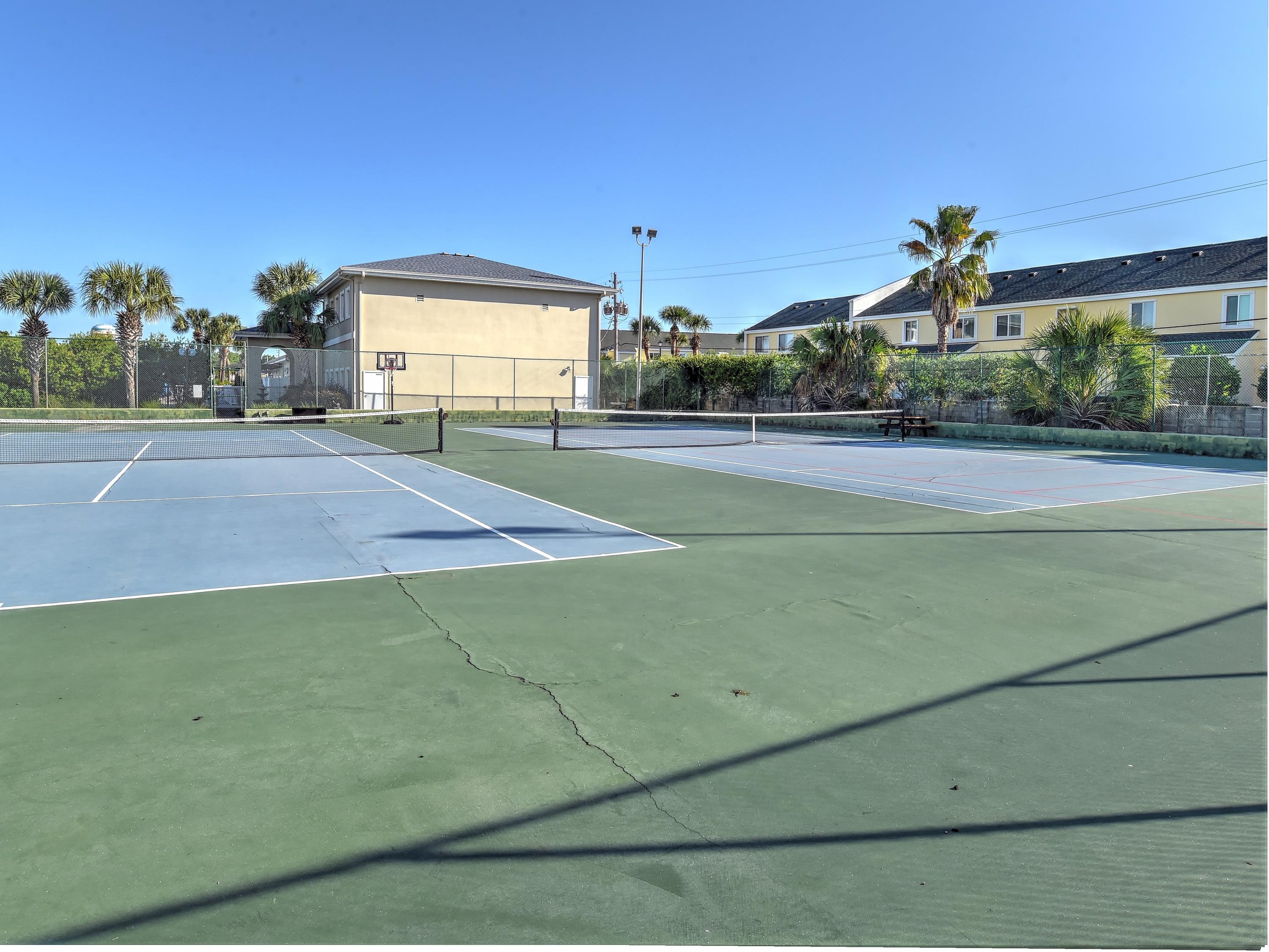 SHORELINE TOWERS 3 - Residential