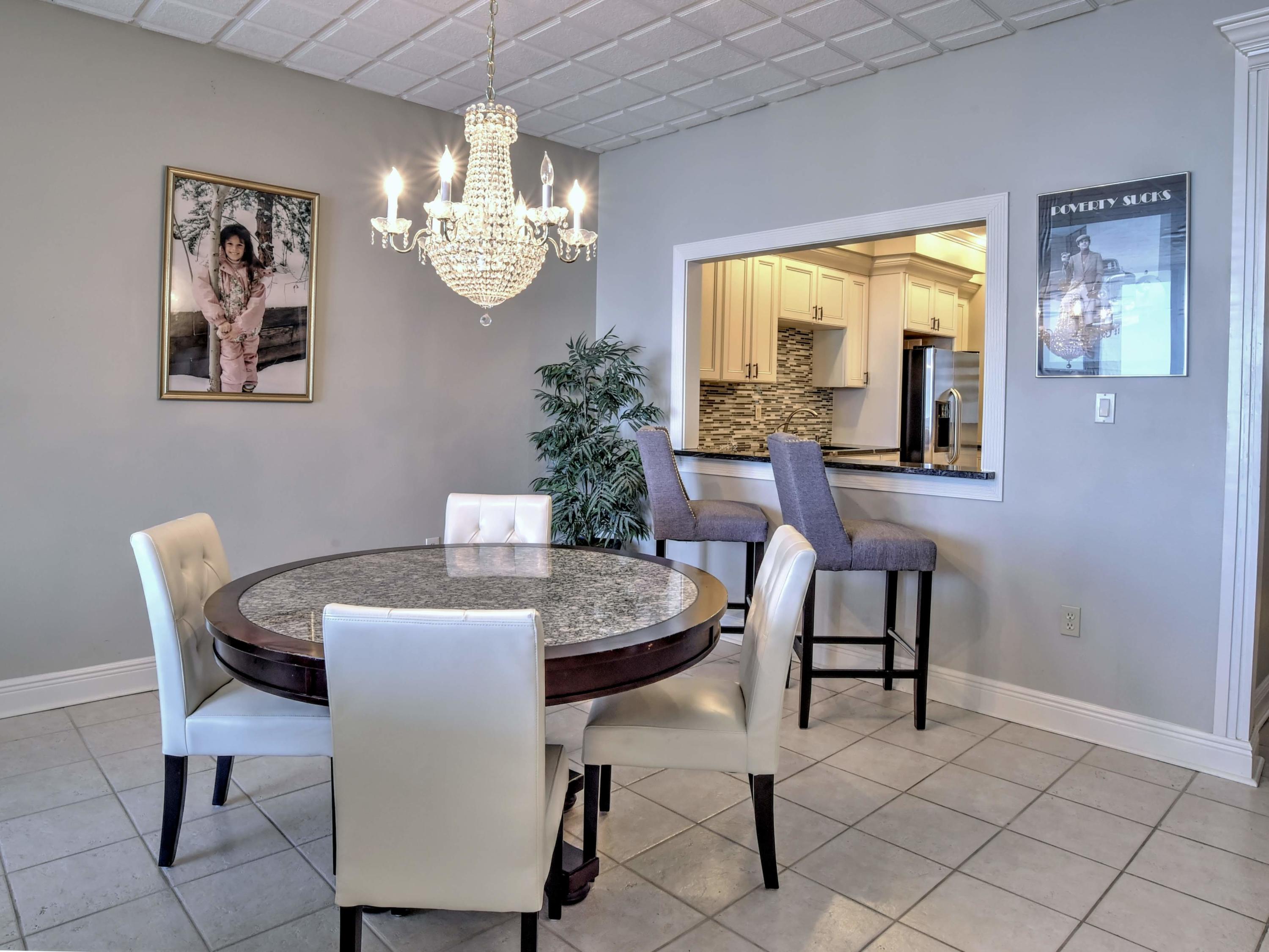 SHORELINE TOWERS 3 - Residential