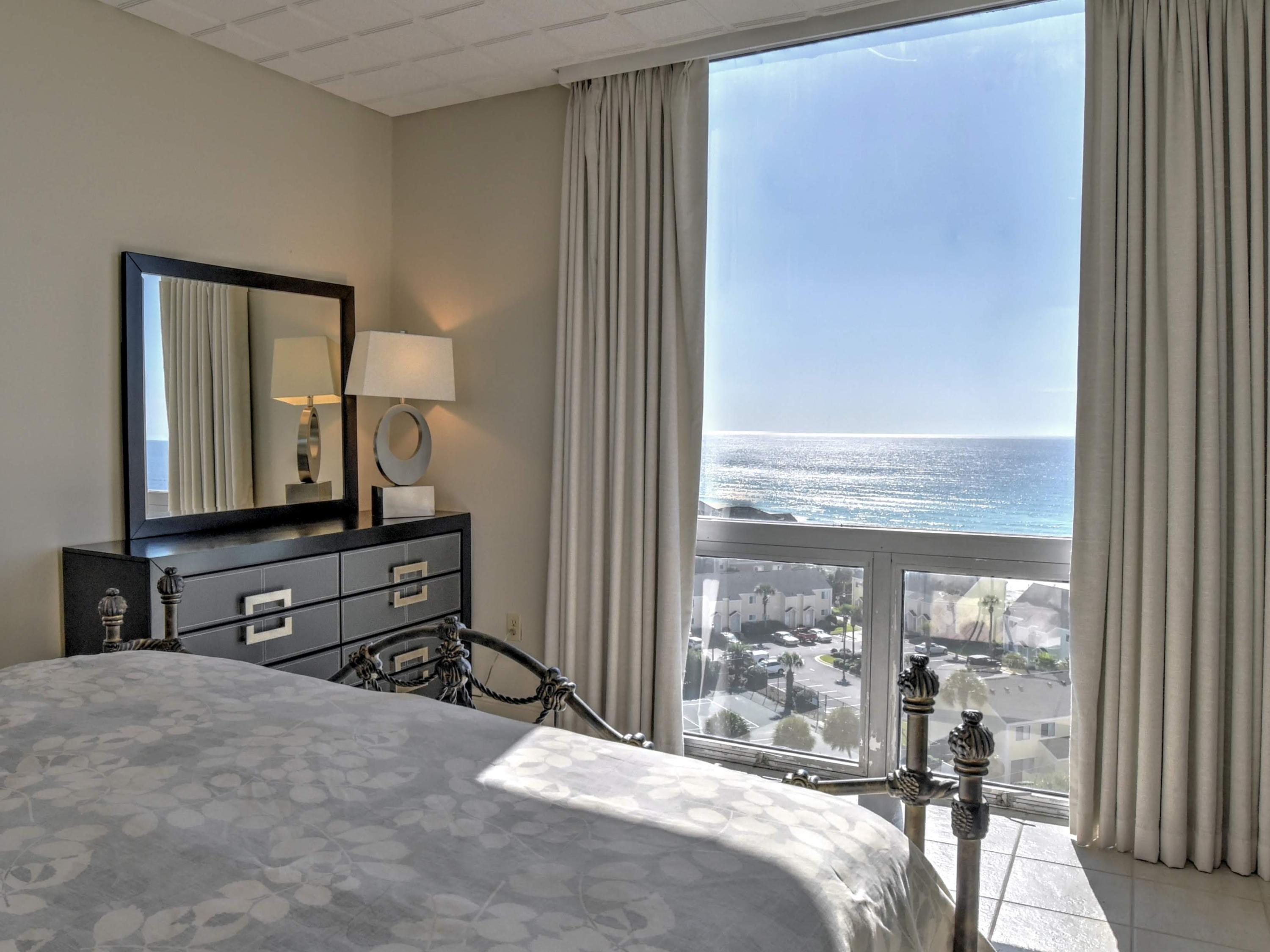 SHORELINE TOWERS 3 - Residential