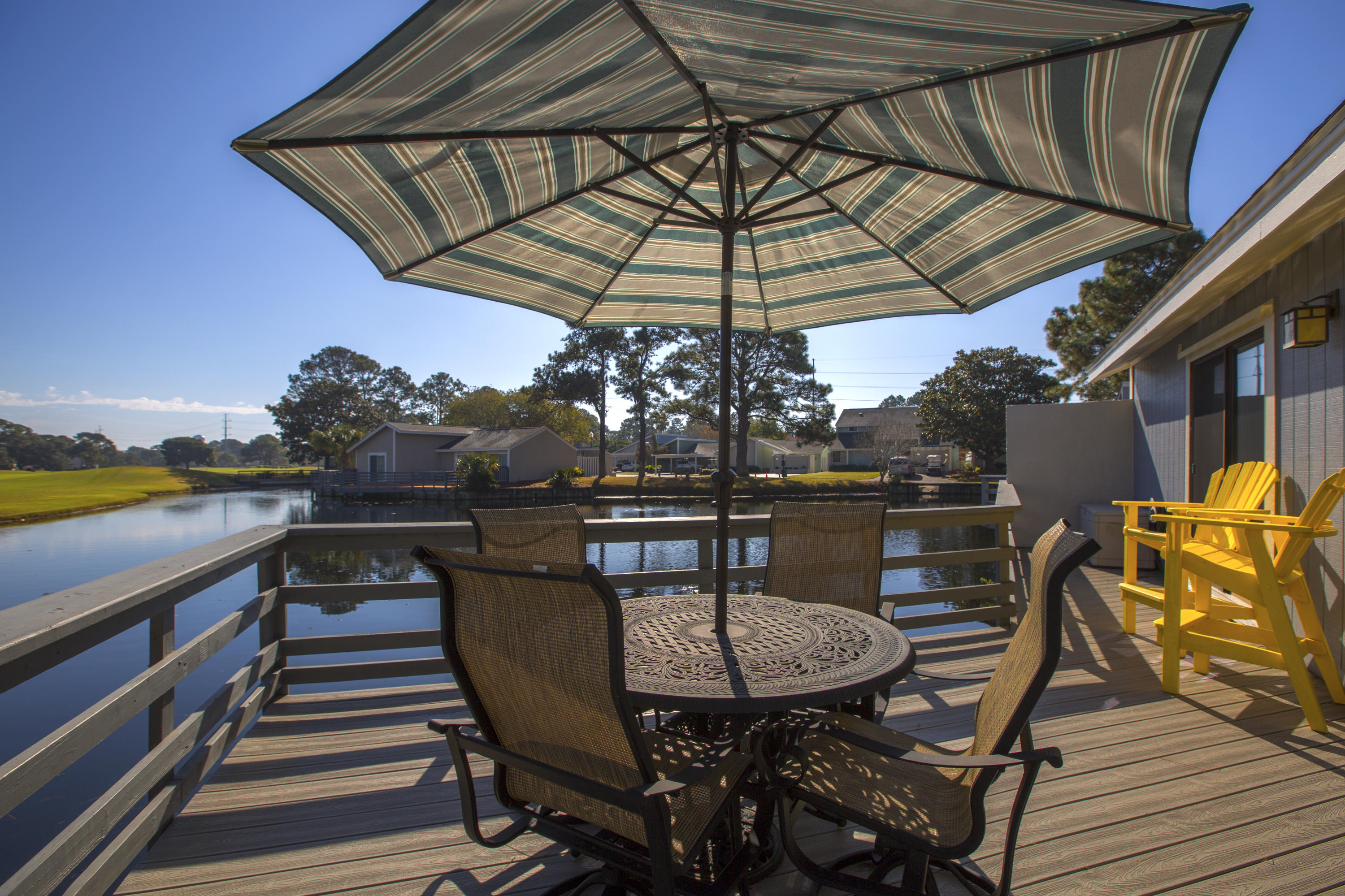 LINKSIDE VILLAGE UNIT 1 - Residential