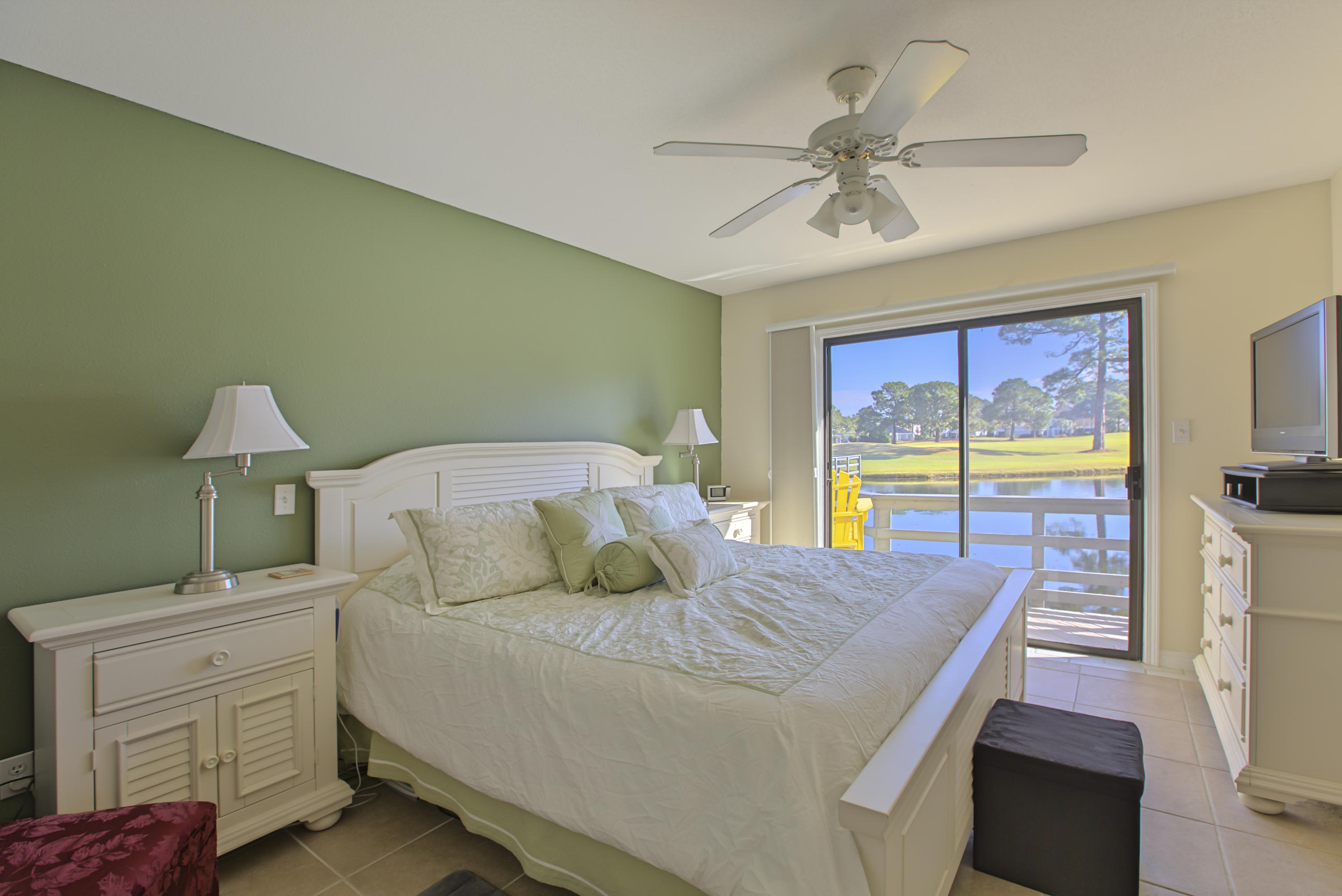 LINKSIDE VILLAGE UNIT 1 - Residential