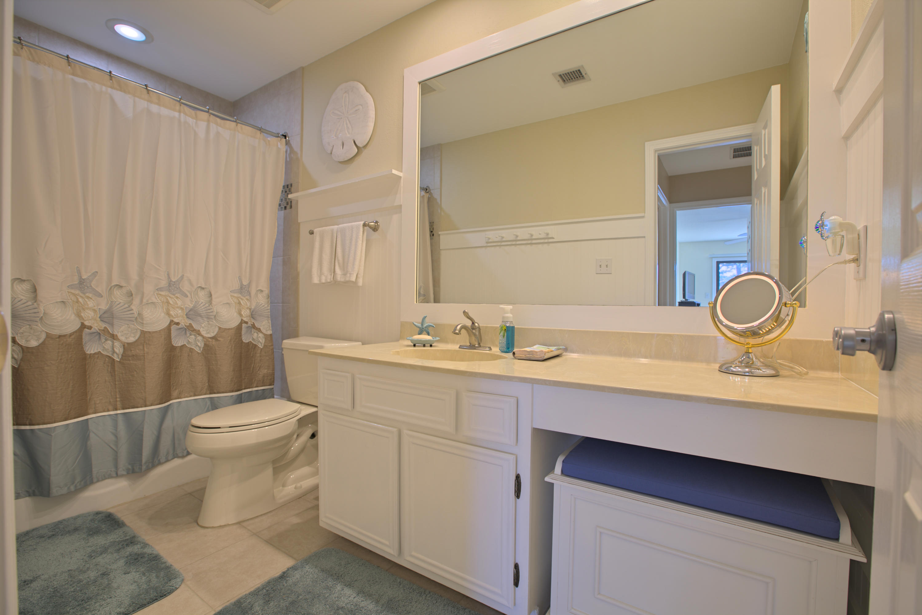 LINKSIDE VILLAGE UNIT 1 - Residential