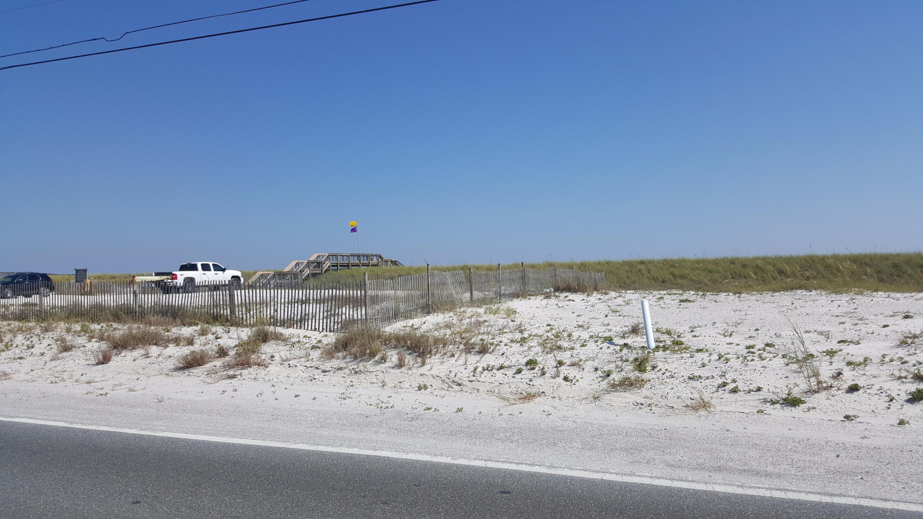 BY THE SEA - Residential