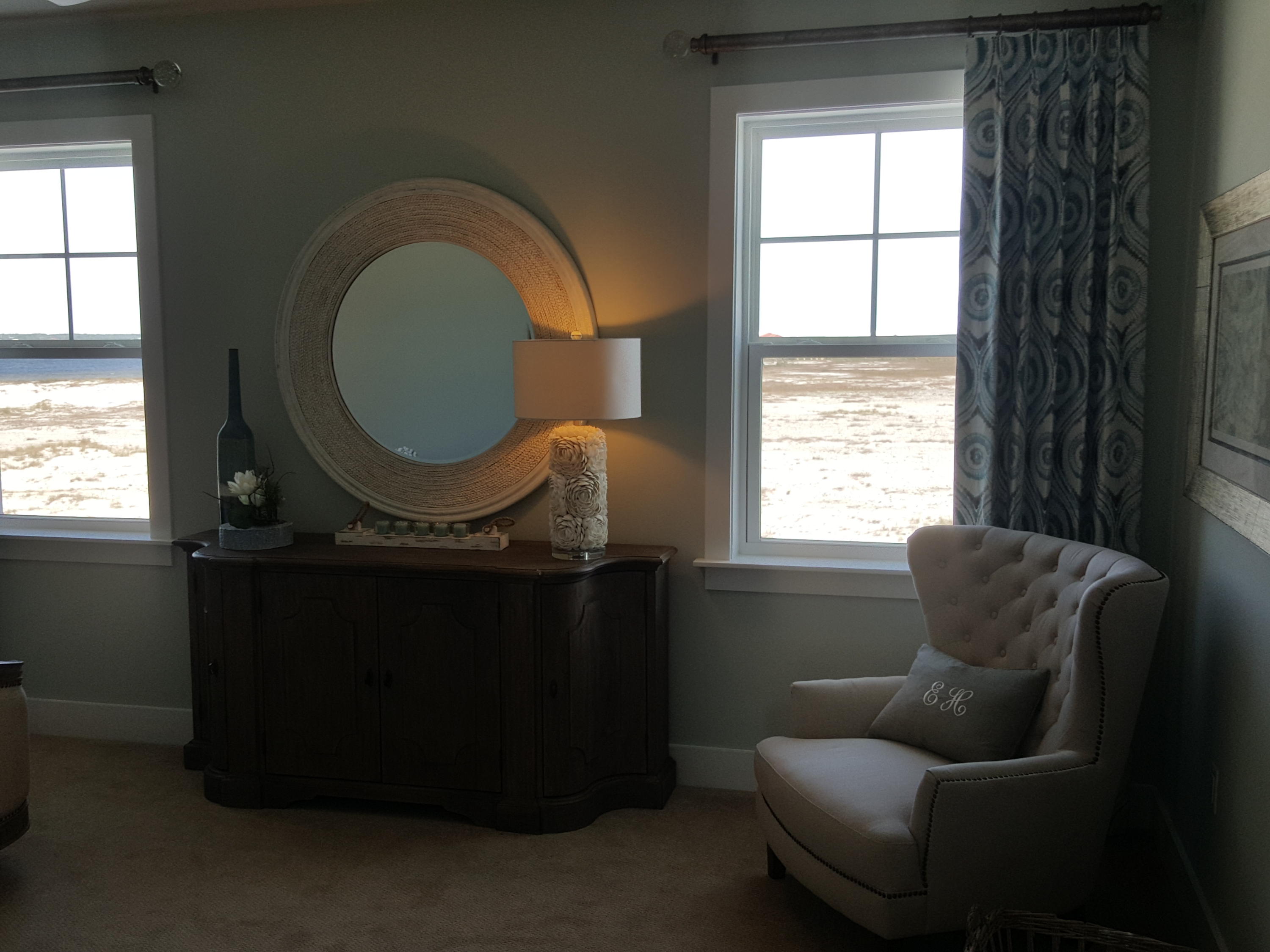 BY THE SEA - Residential