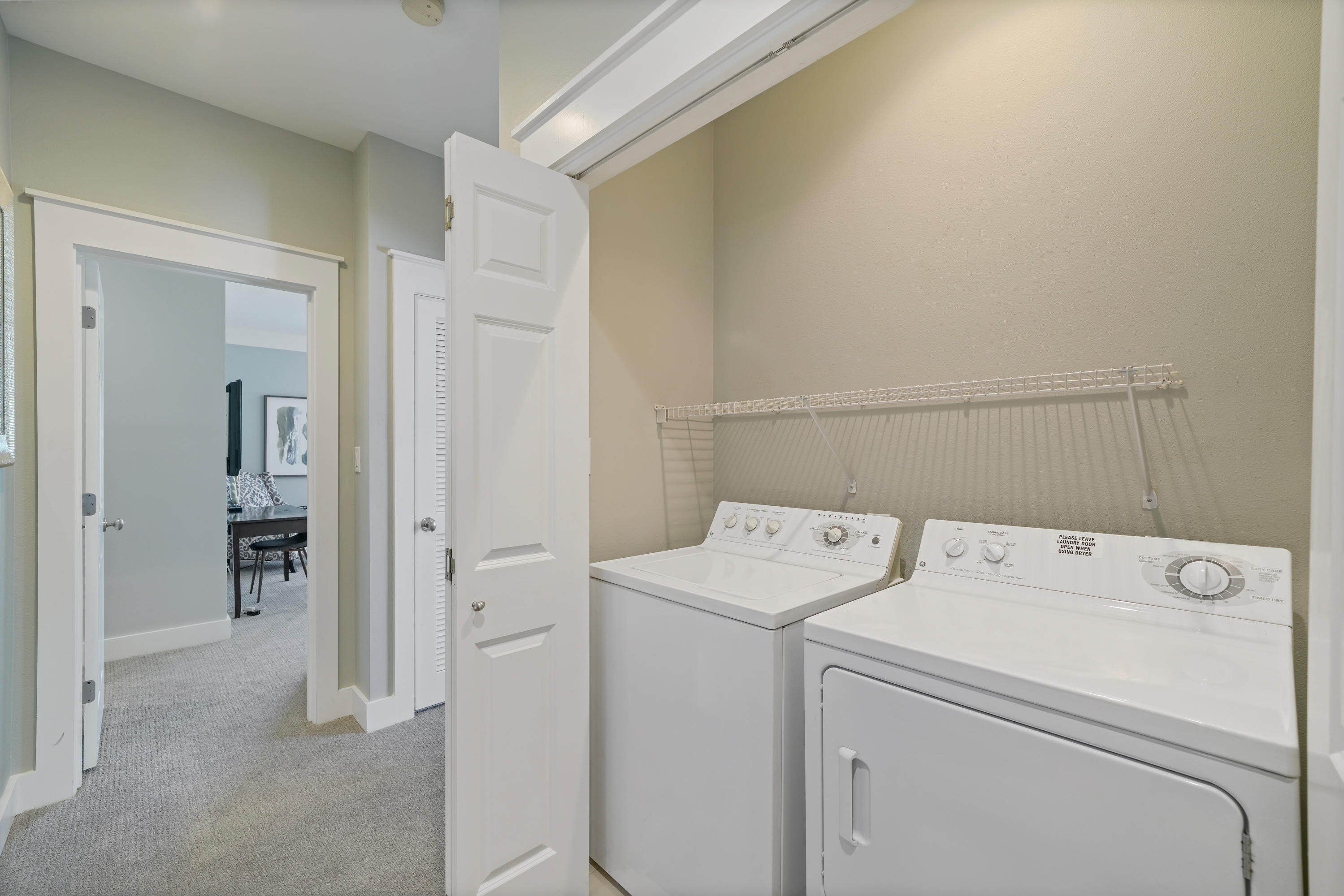 MAGNOLIA BAY - Residential