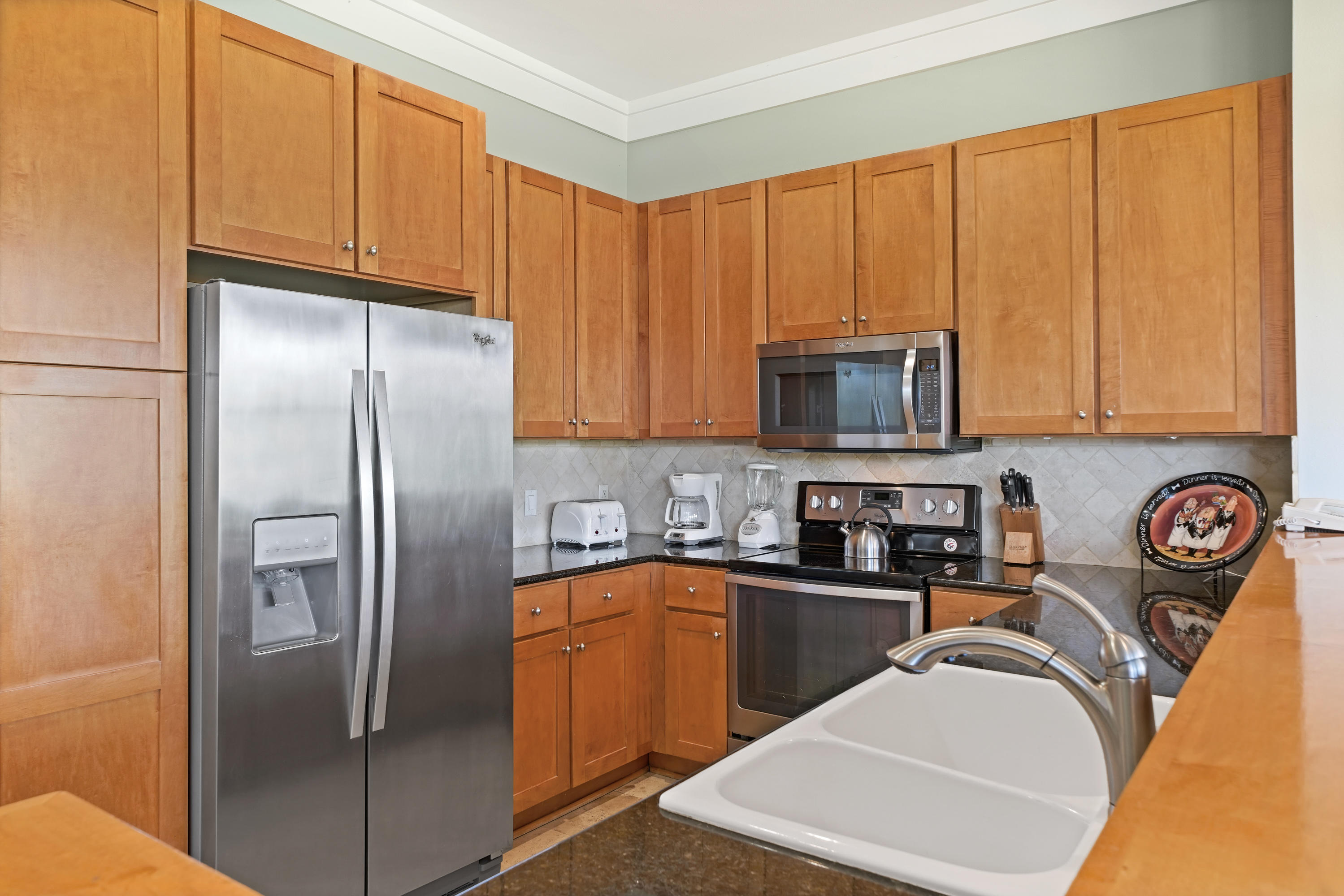 MAGNOLIA BAY - Residential