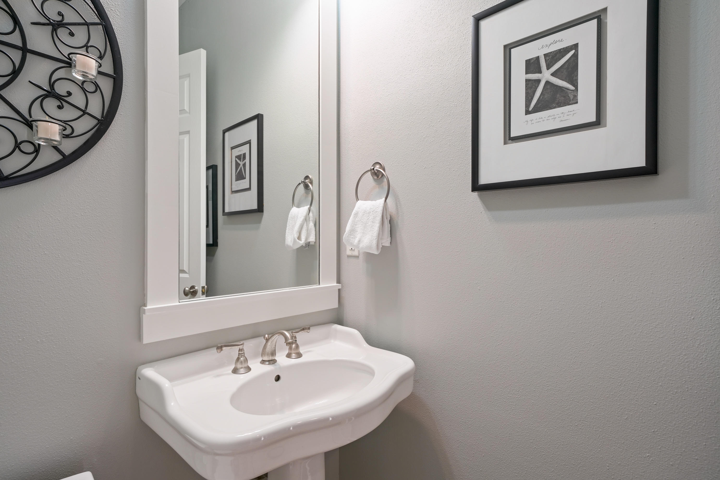 MAGNOLIA BAY - Residential