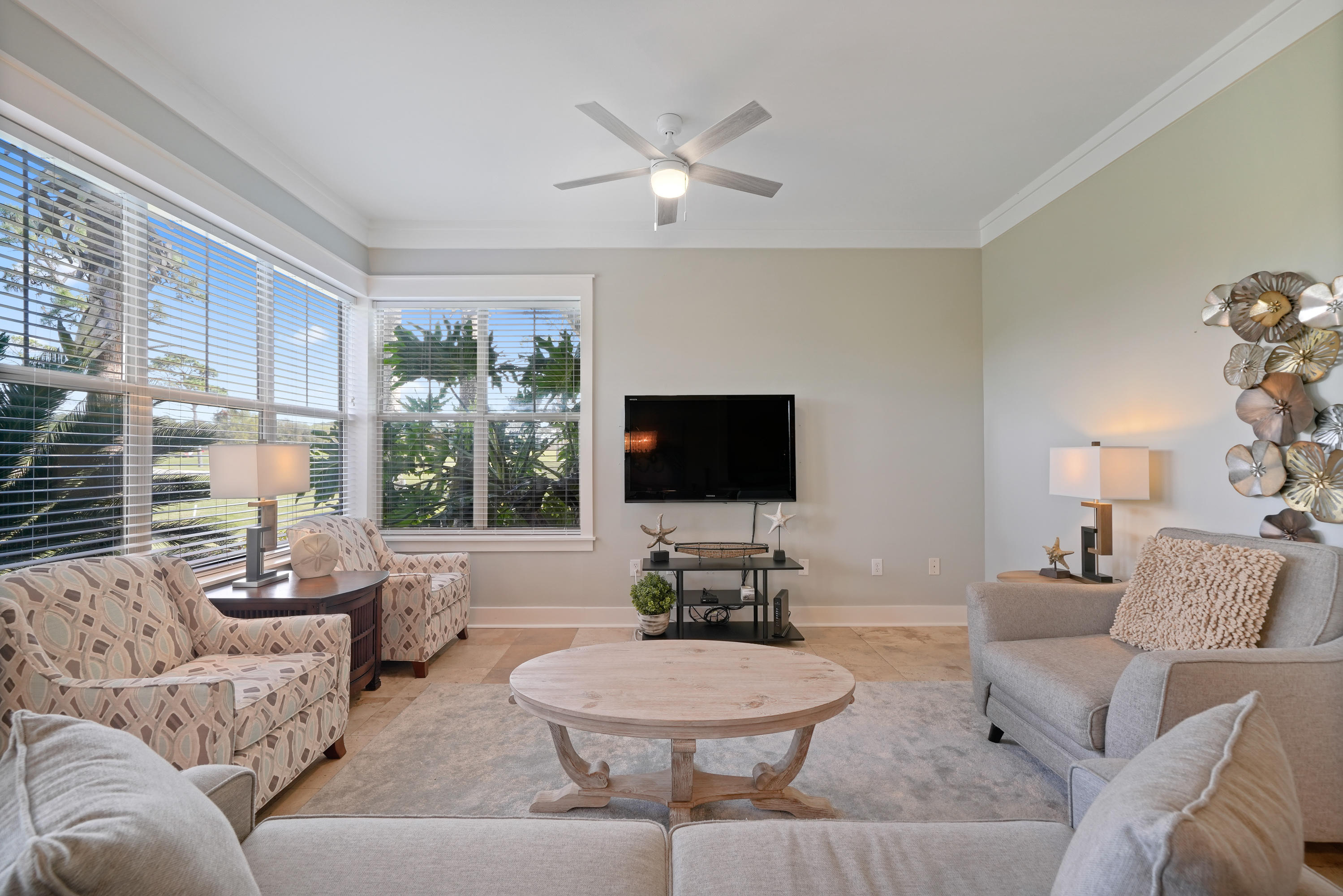 MAGNOLIA BAY - Residential