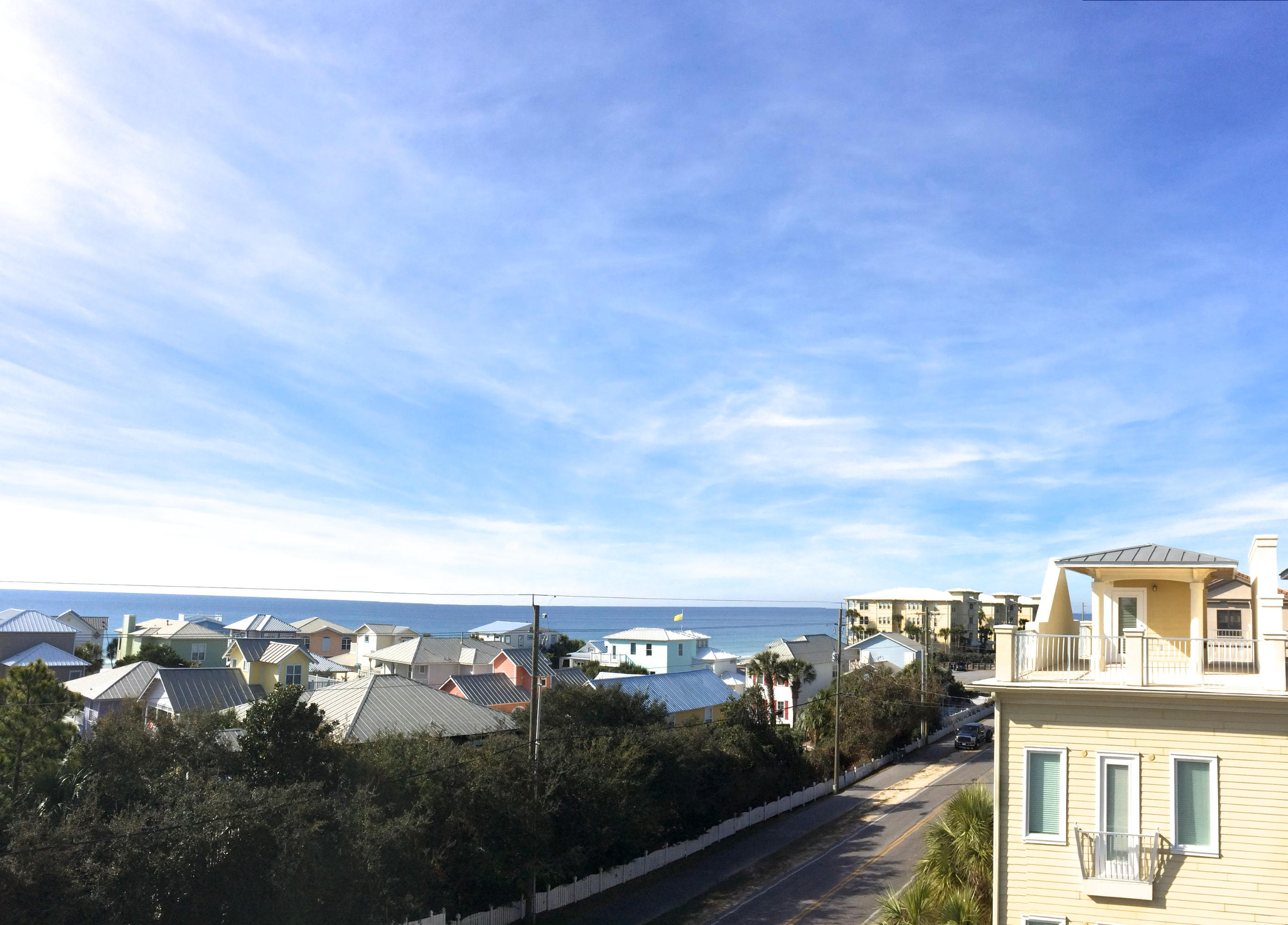 SUMMER PLACE - Residential