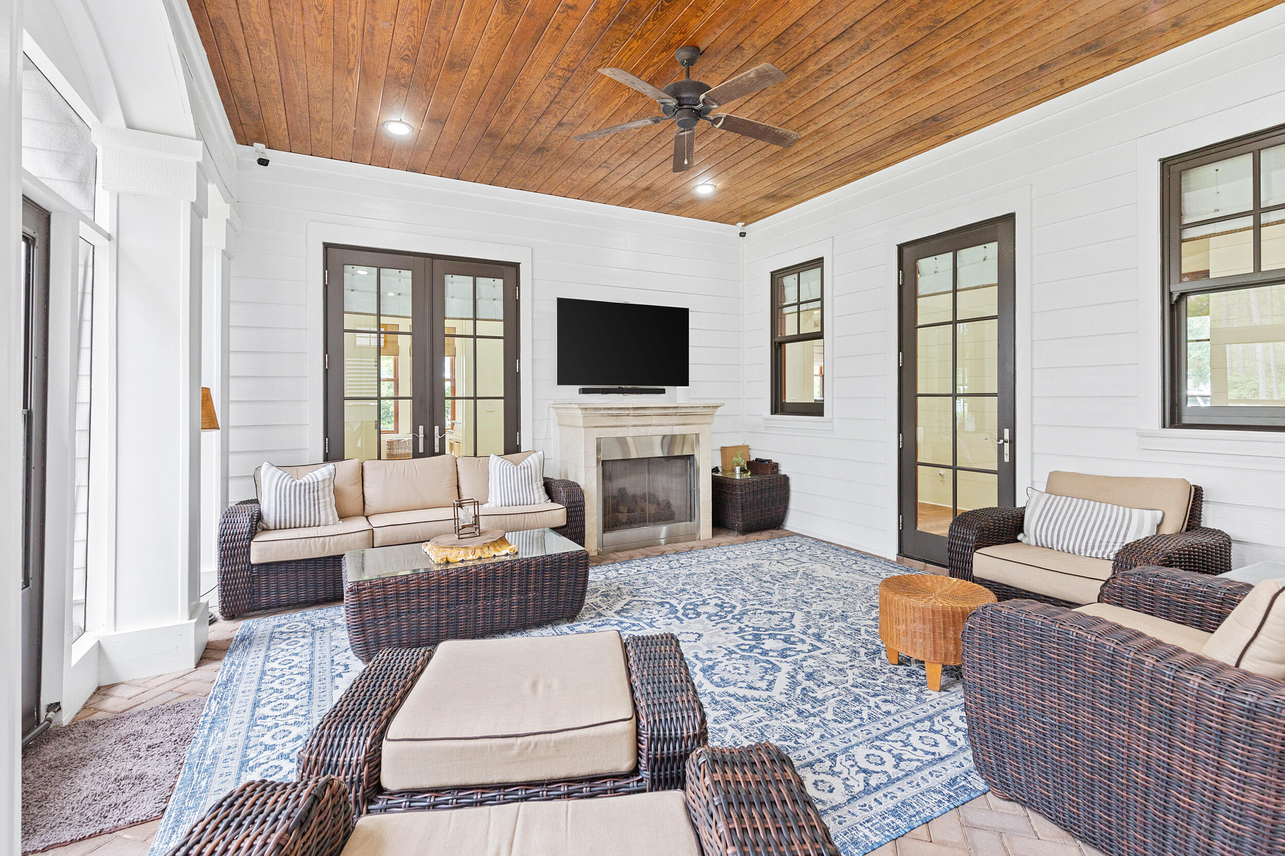 WATERSOUND ORIGINS - Residential