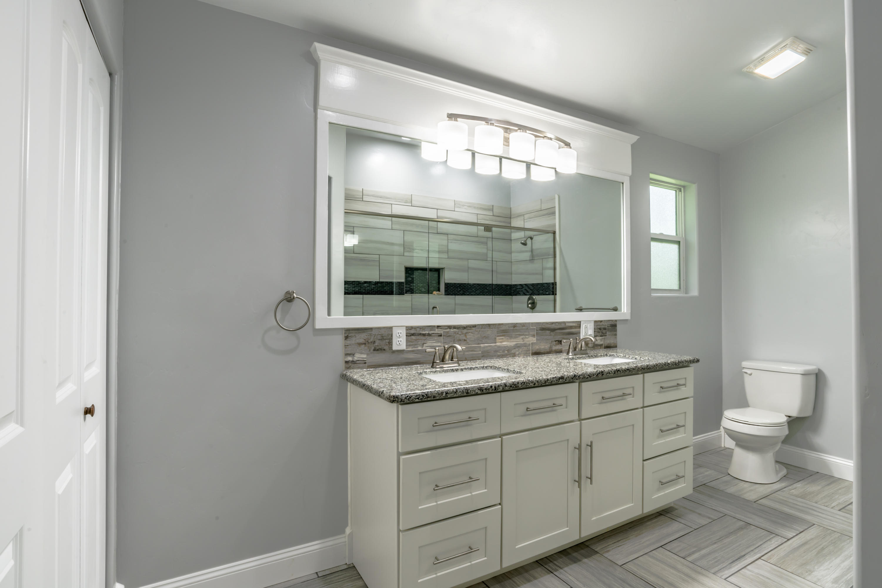 RIVER GARDENS - Residential