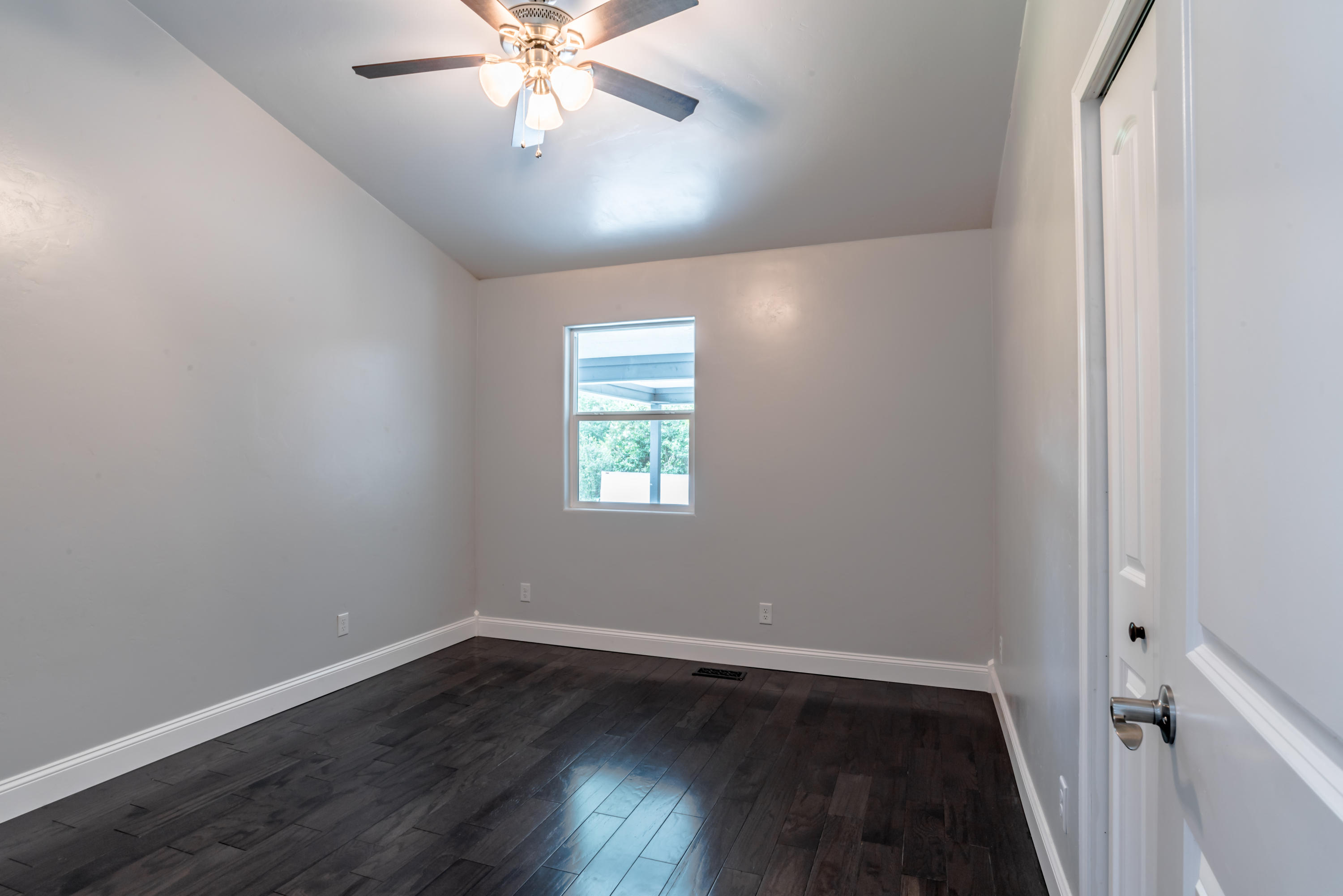 RIVER GARDENS - Residential