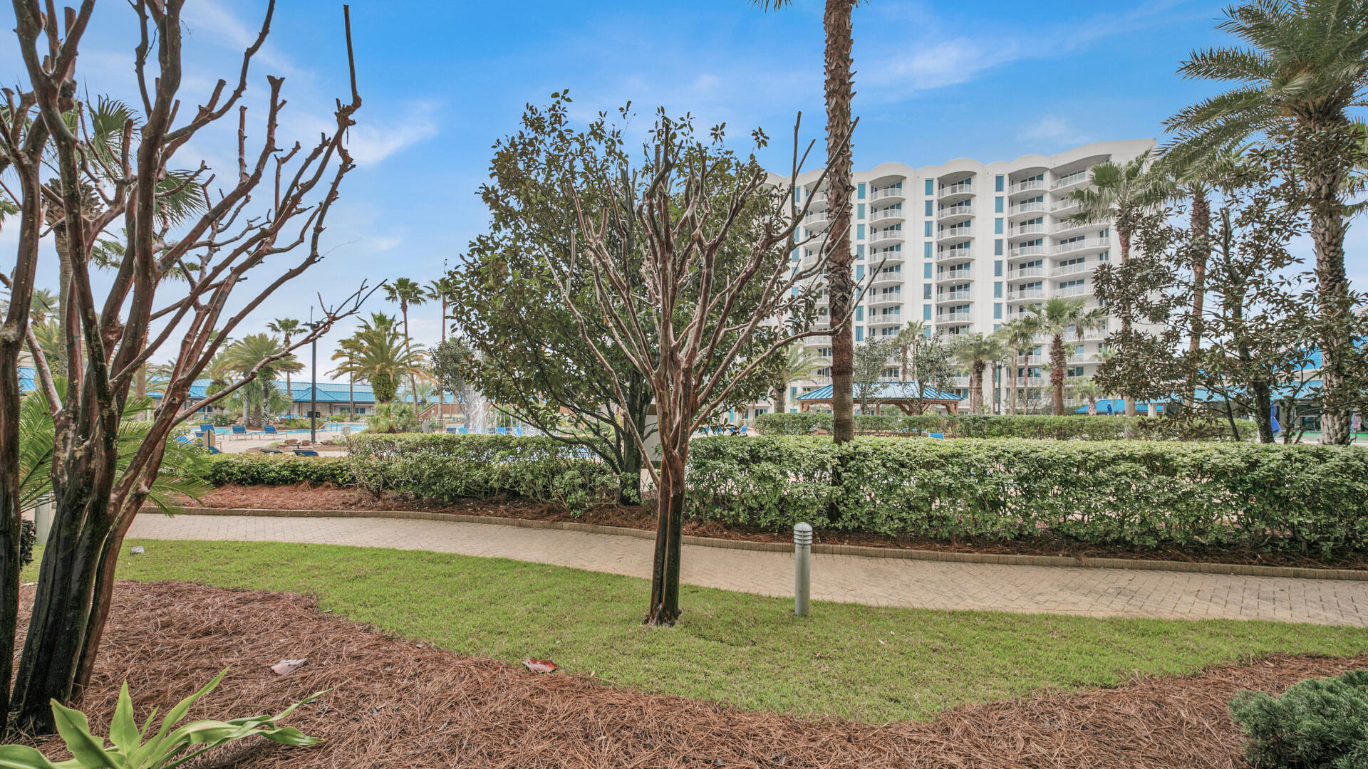 THE PALMS OF DESTIN - Residential