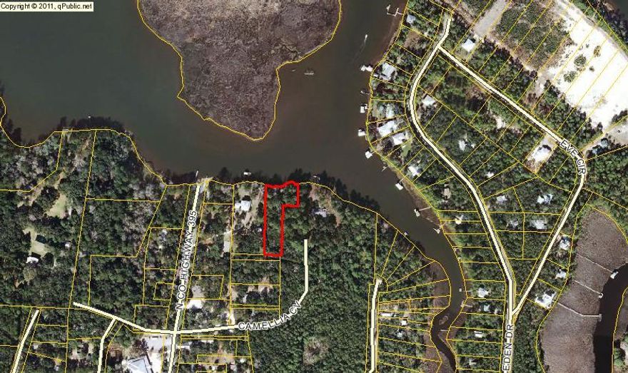 One of the last chances to have a large waterfront parcel in Point Washington! This property is an Incredible Opportunity to own 1.25 acres with 200' of waterfront in the heart of Pt Washington. Prime wooded lot with opportunity to build an estate home with easy access to bay and beach. Perfect for the water enthusiast or boater. Tired of being right next door to your neighbor? This is the lot!