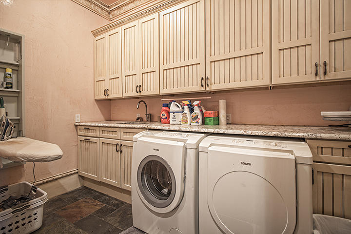 REGATTA BAY - Residential