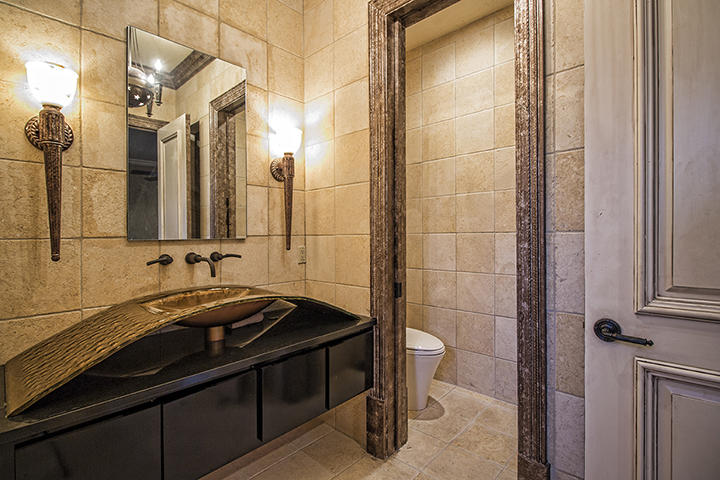 REGATTA BAY - Residential