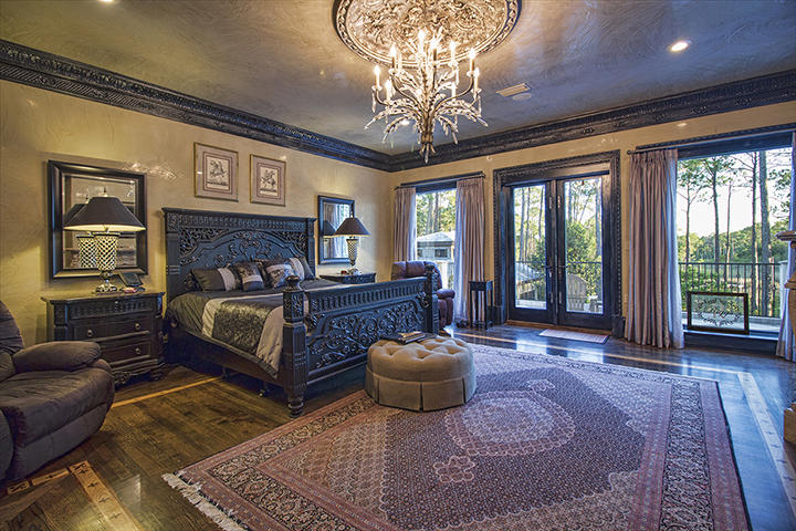 REGATTA BAY - Residential