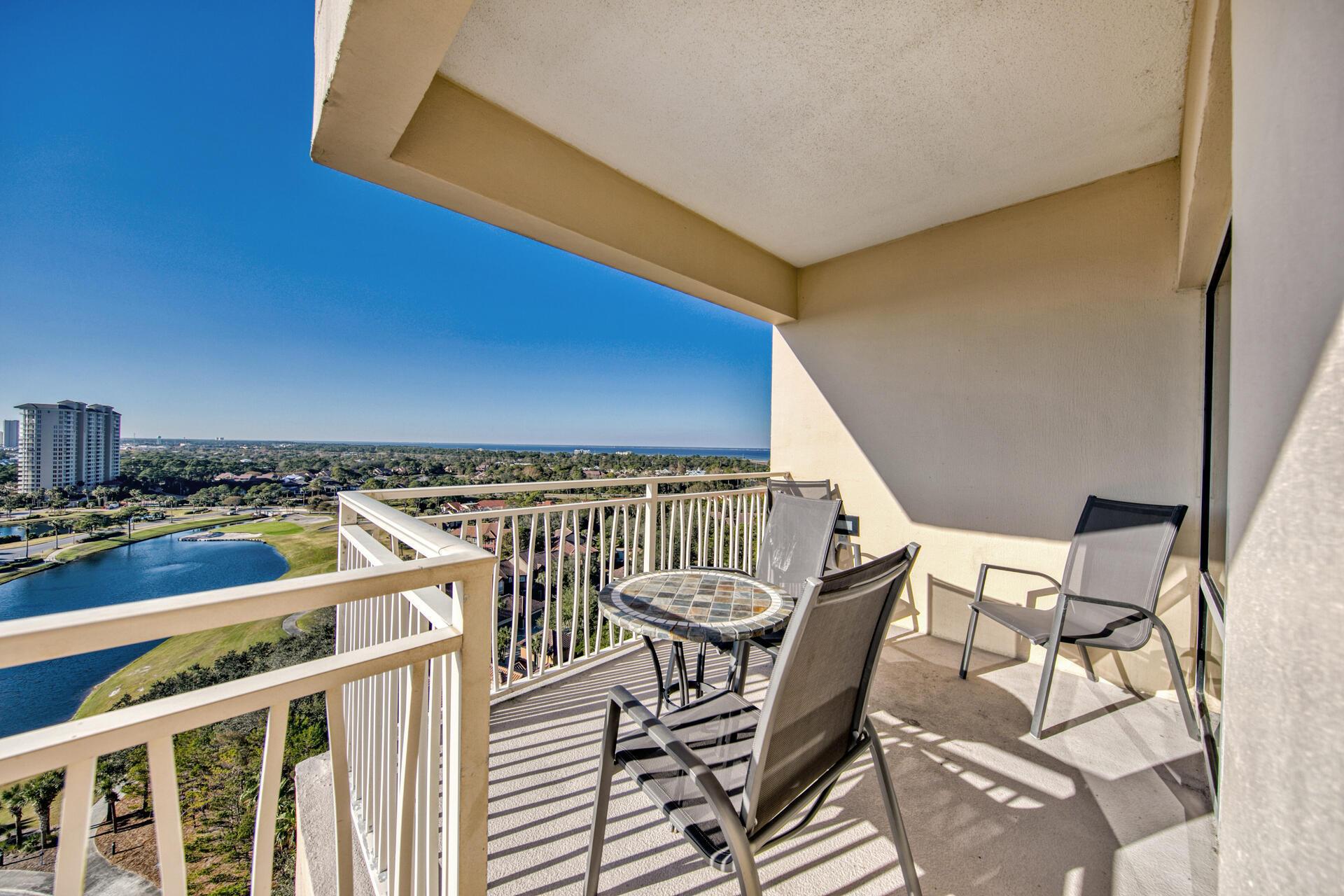 LUAU I - Residential