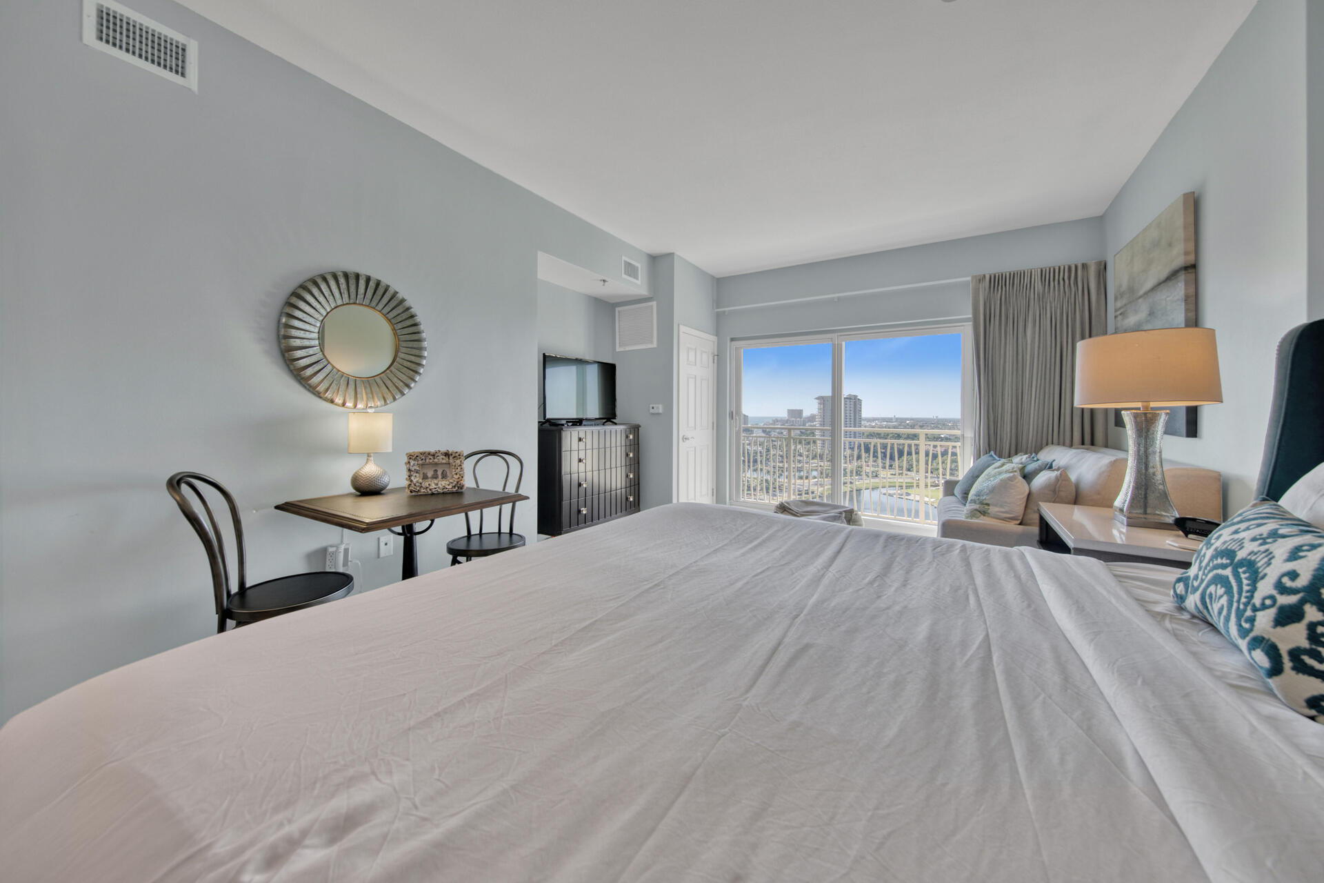 LUAU I - Residential