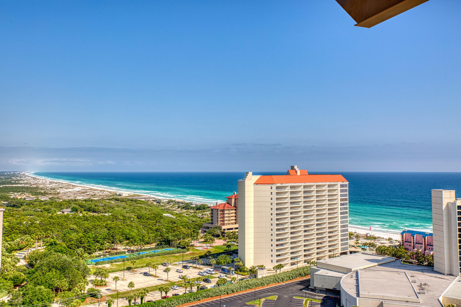 LUAU I - Residential