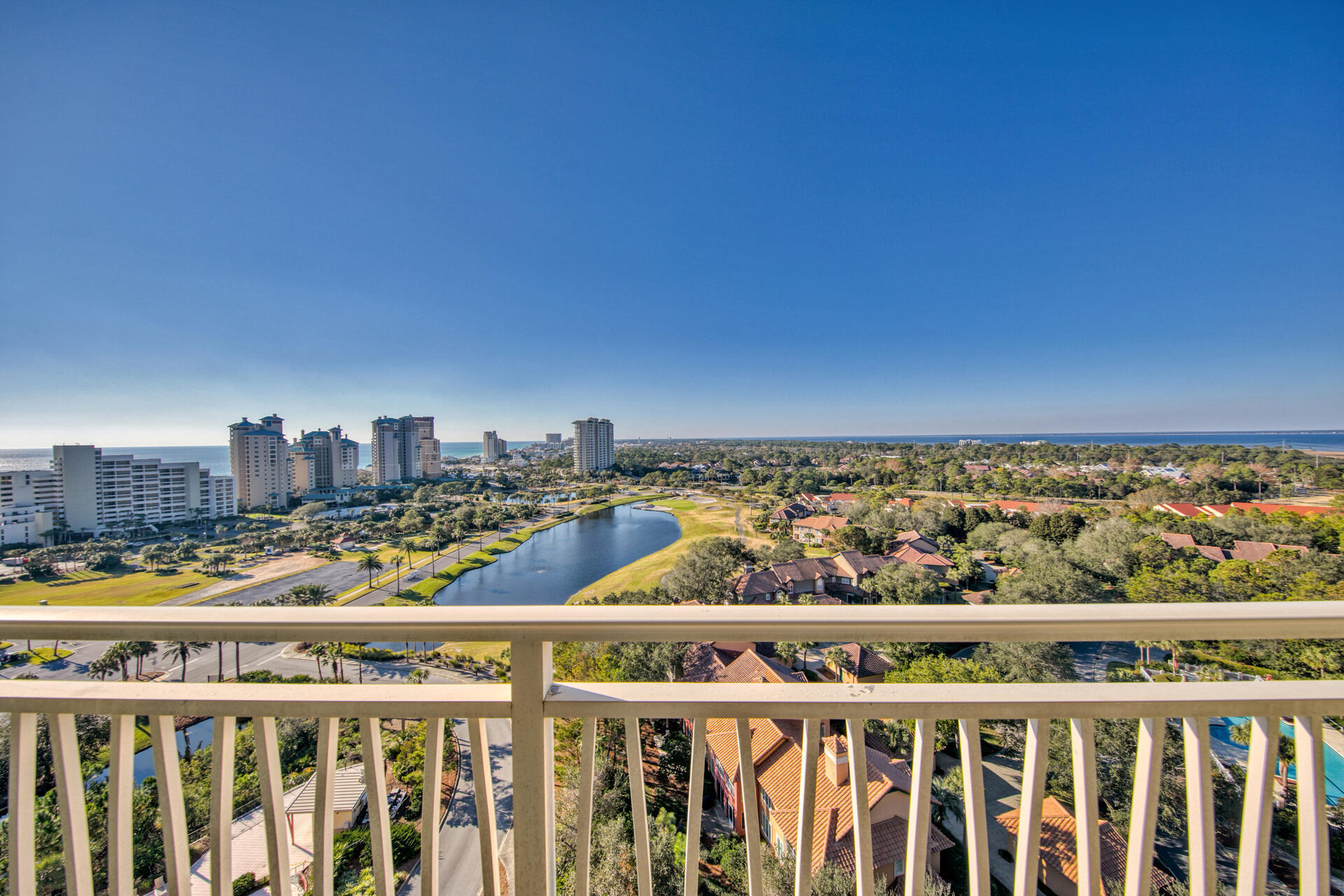 LUAU I - Residential