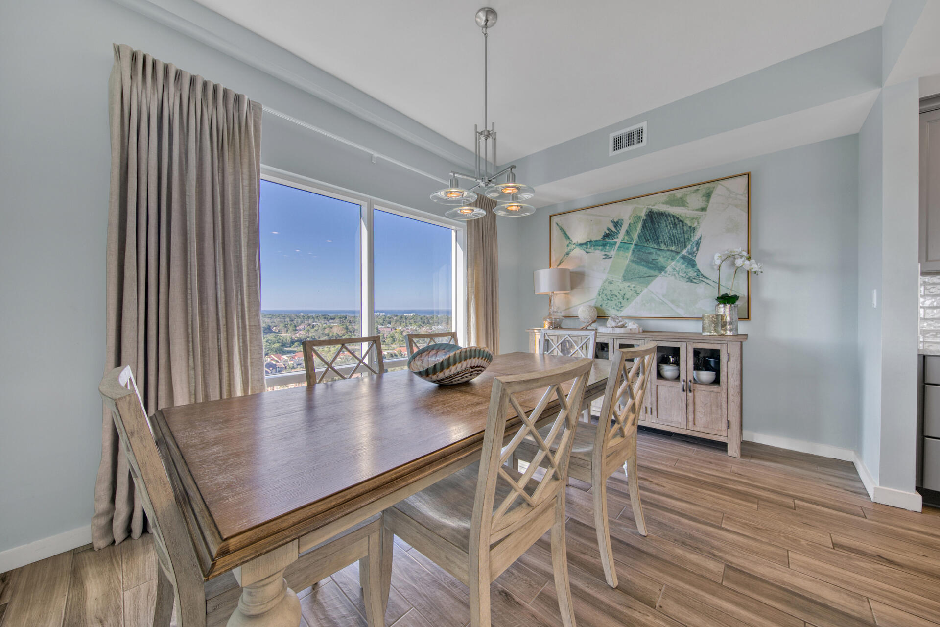 LUAU I - Residential