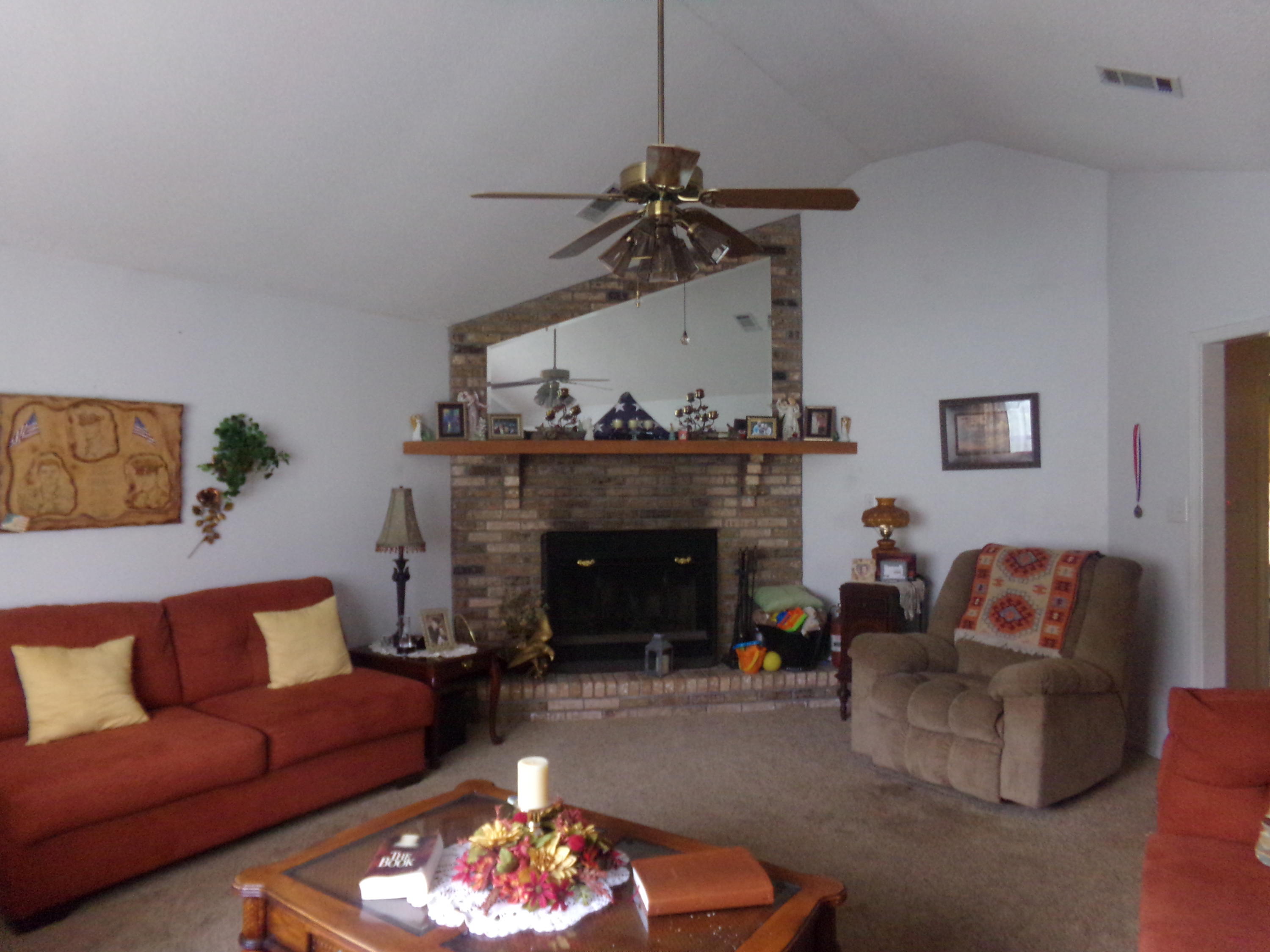 FOXWORTH ESTATES PH 1 - Residential