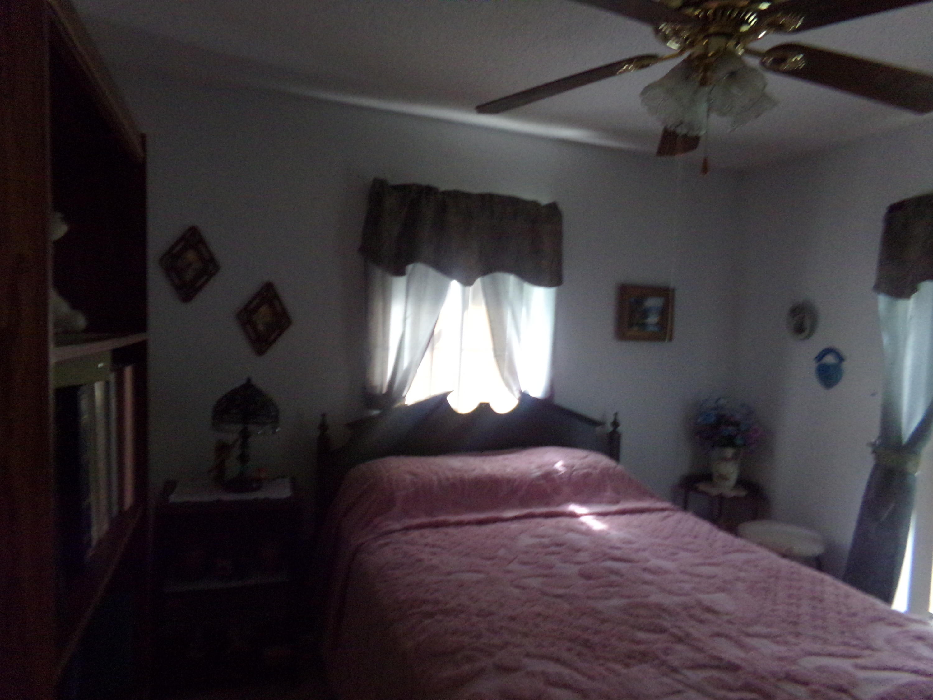 FOXWORTH ESTATES PH 1 - Residential