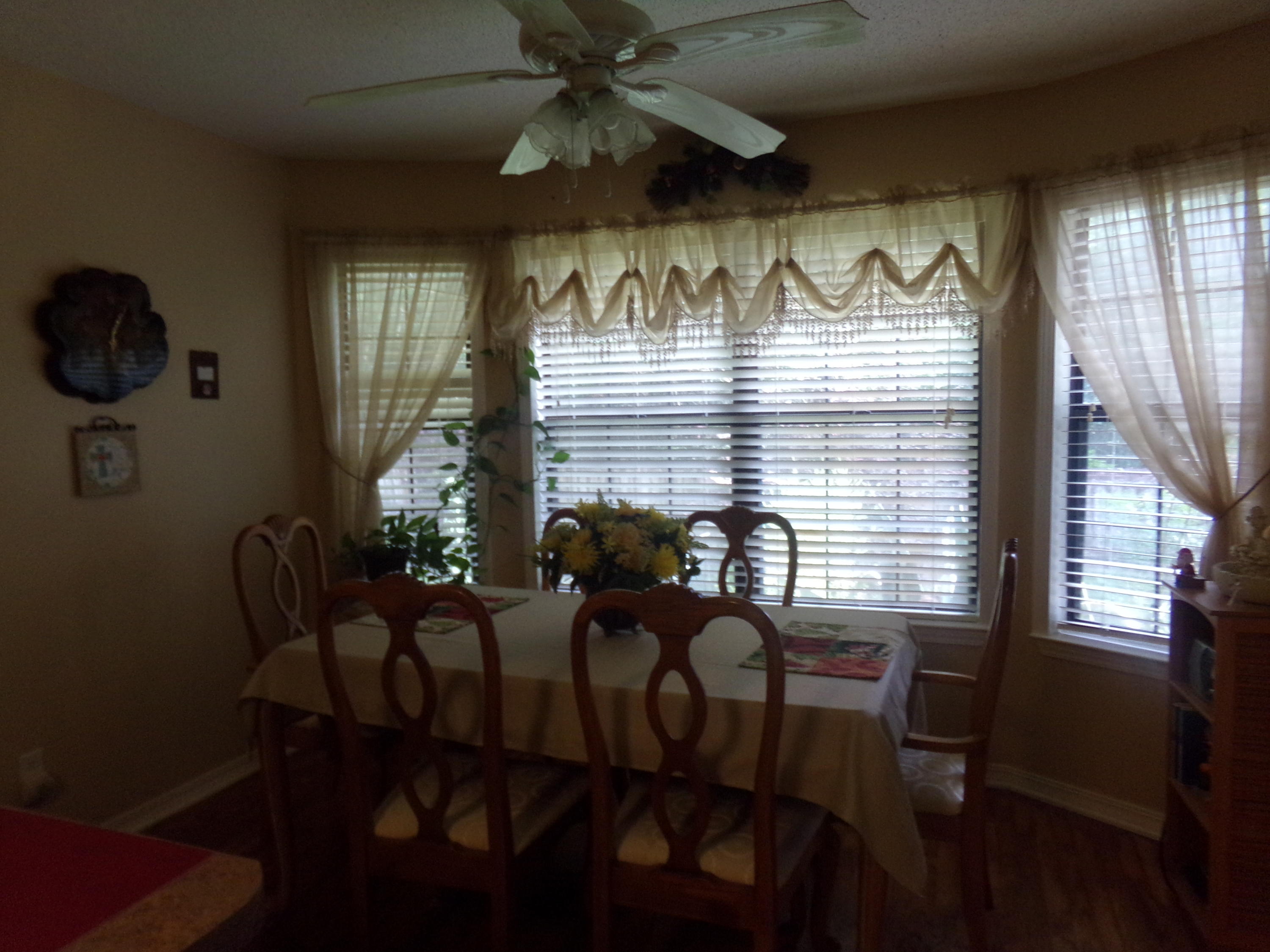 FOXWORTH ESTATES PH 1 - Residential