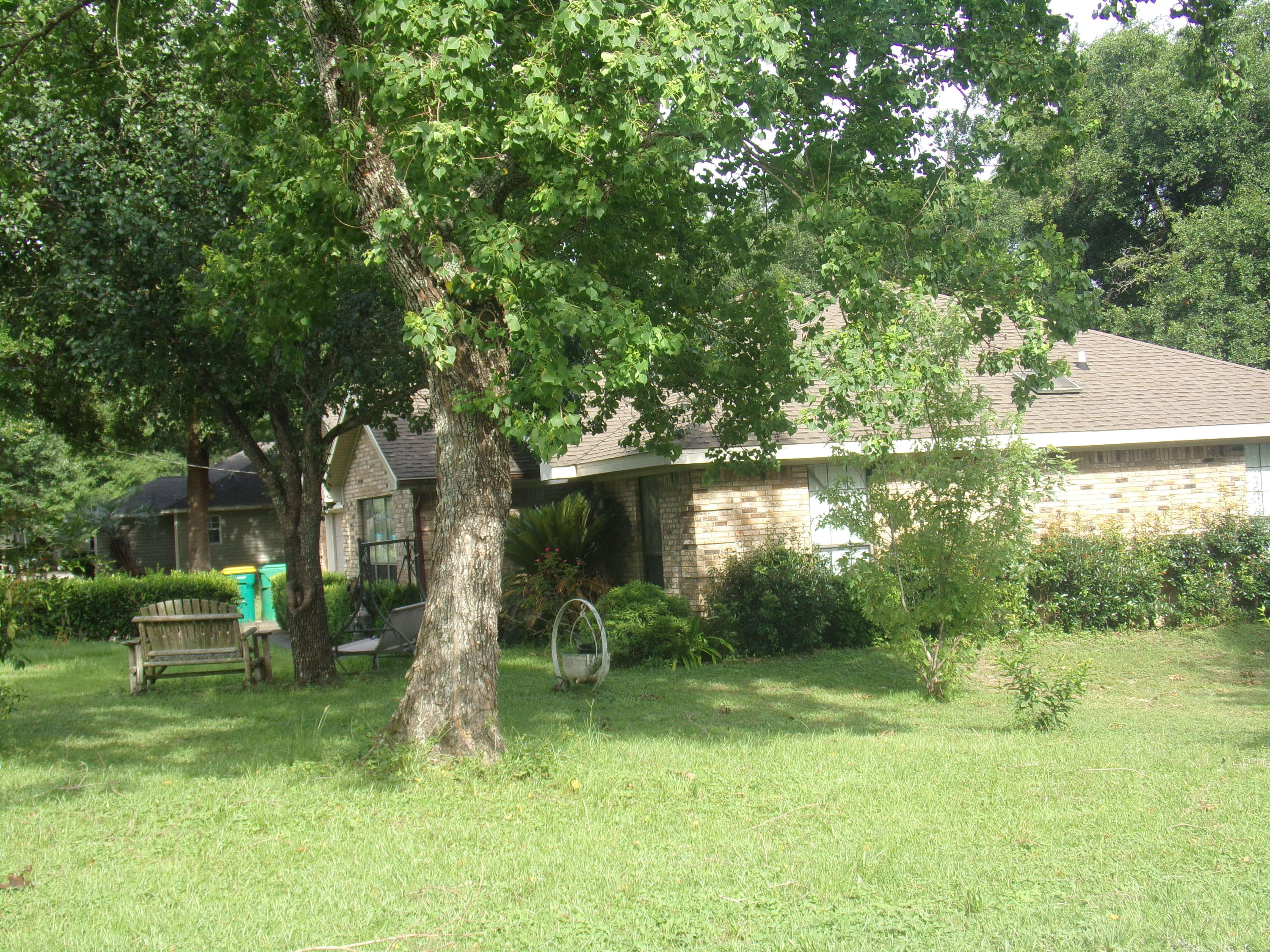 FOXWORTH ESTATES PH 1 - Residential