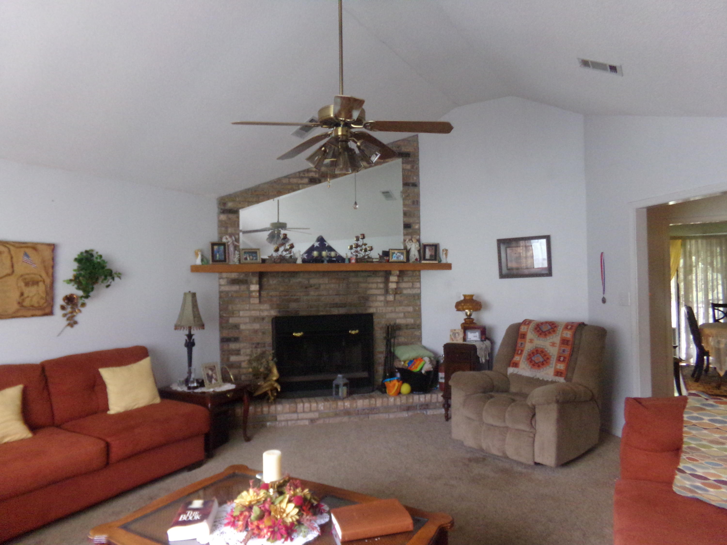 FOXWORTH ESTATES PH 1 - Residential