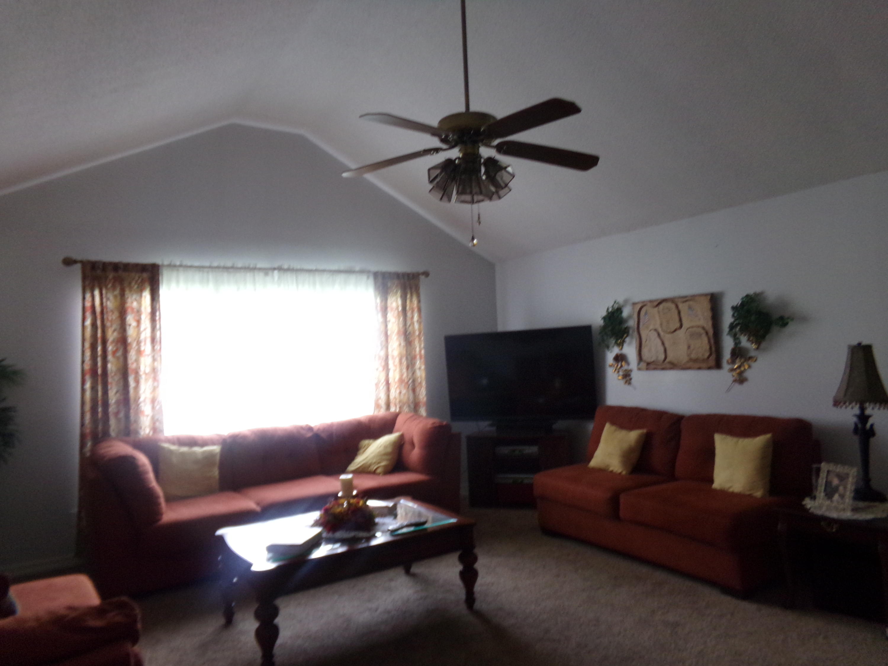 FOXWORTH ESTATES PH 1 - Residential