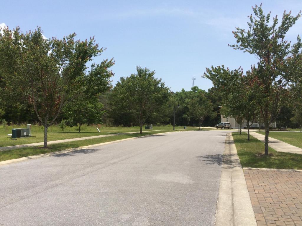 LAGRANGE LANDING - Land