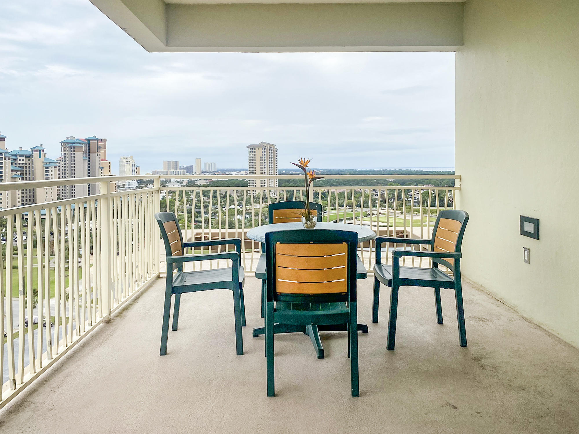 LUAU II - Residential