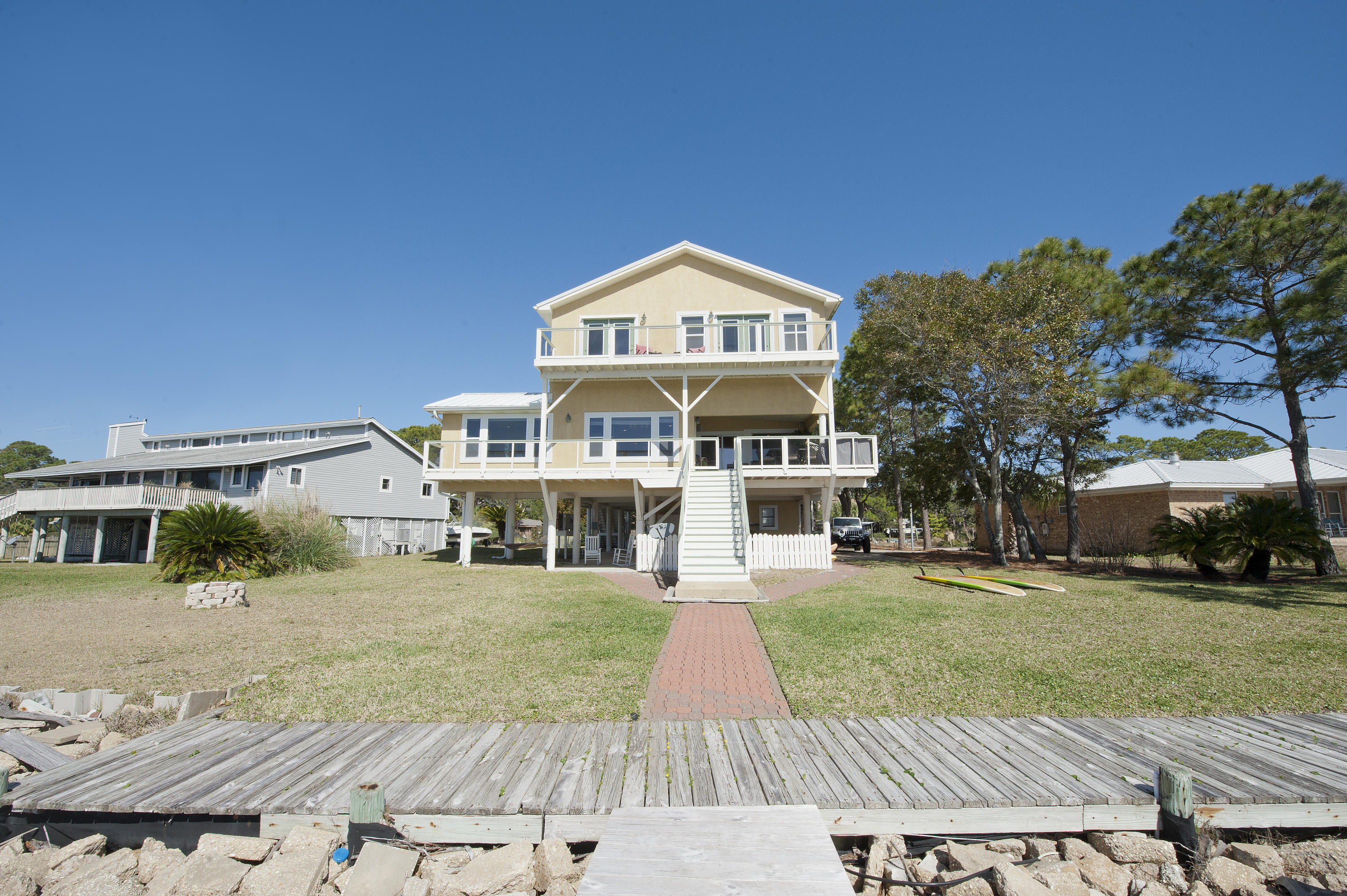 BROOKS LANDING - Residential