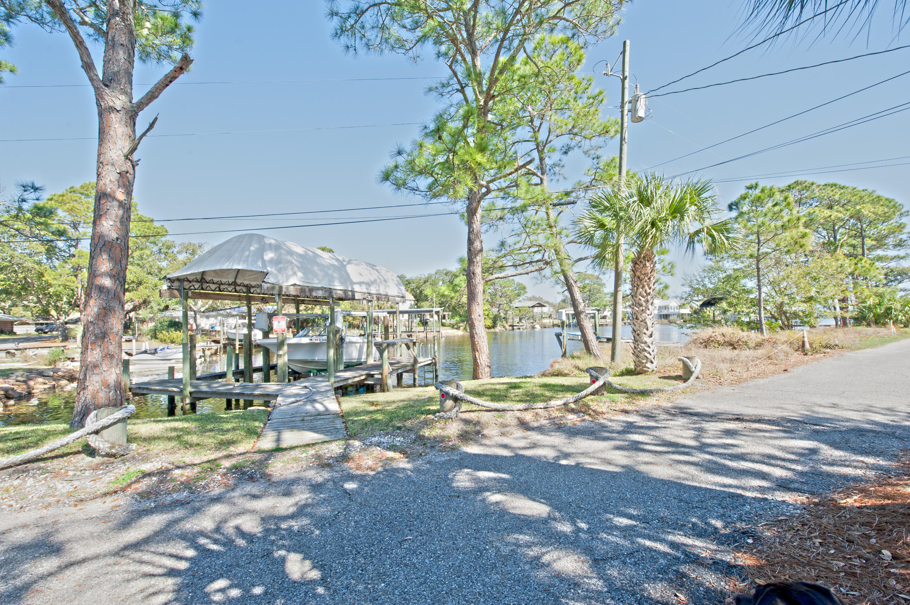 BROOKS LANDING - Residential