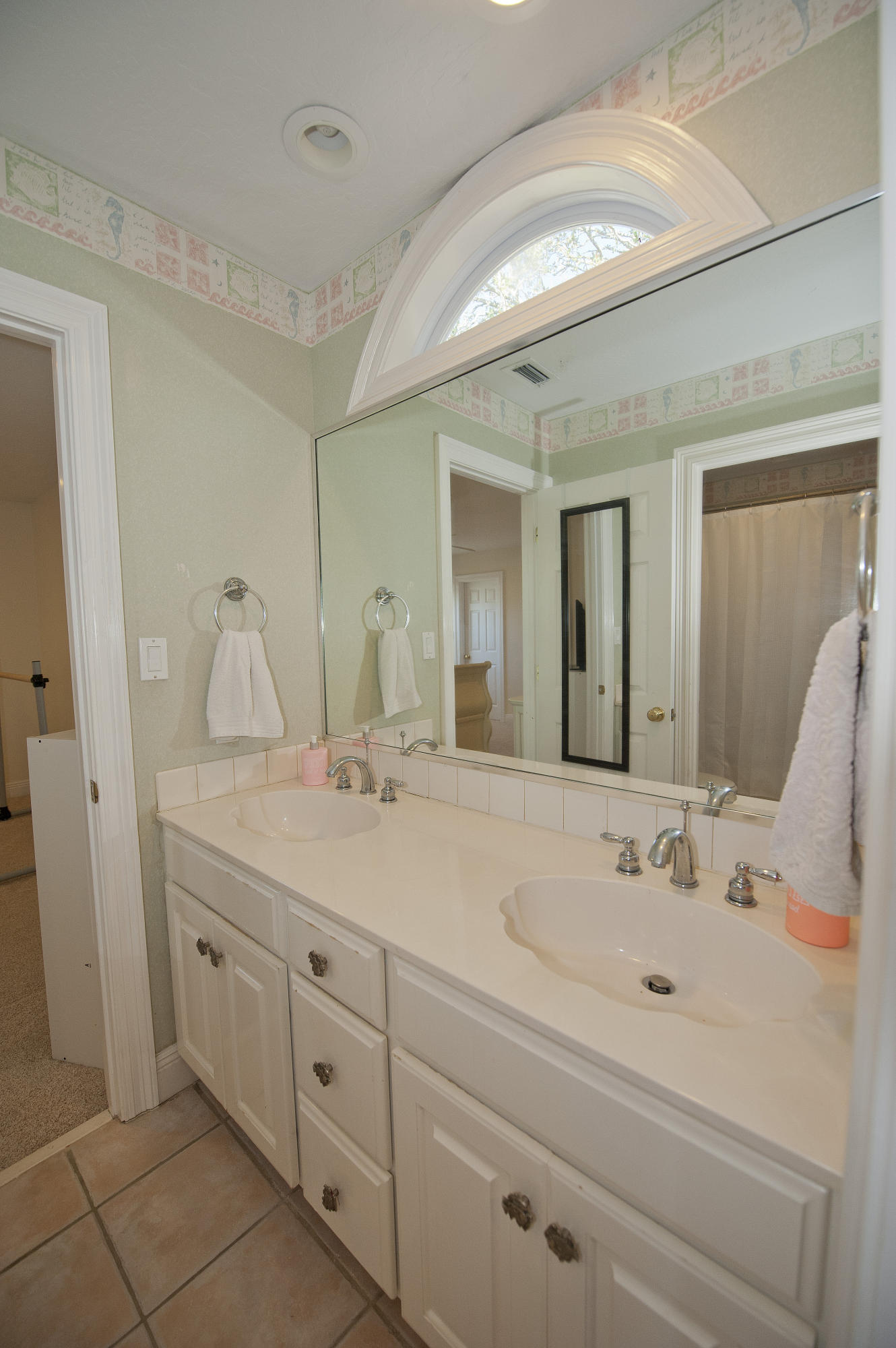 BROOKS LANDING - Residential